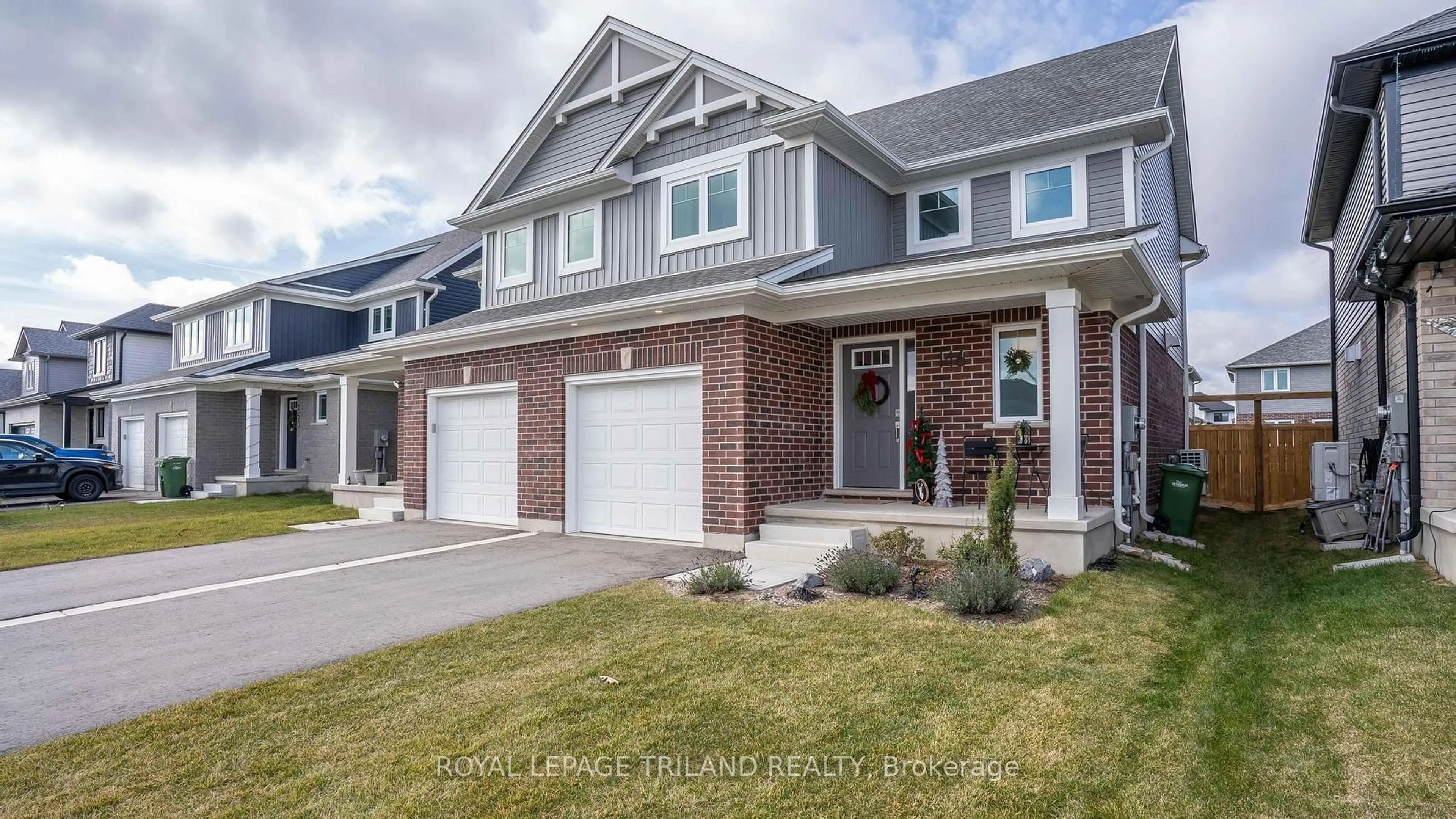 Home with brick exterior material, street for 146 RENAISSANCE Dr, St. Thomas Ontario N5R 0P1