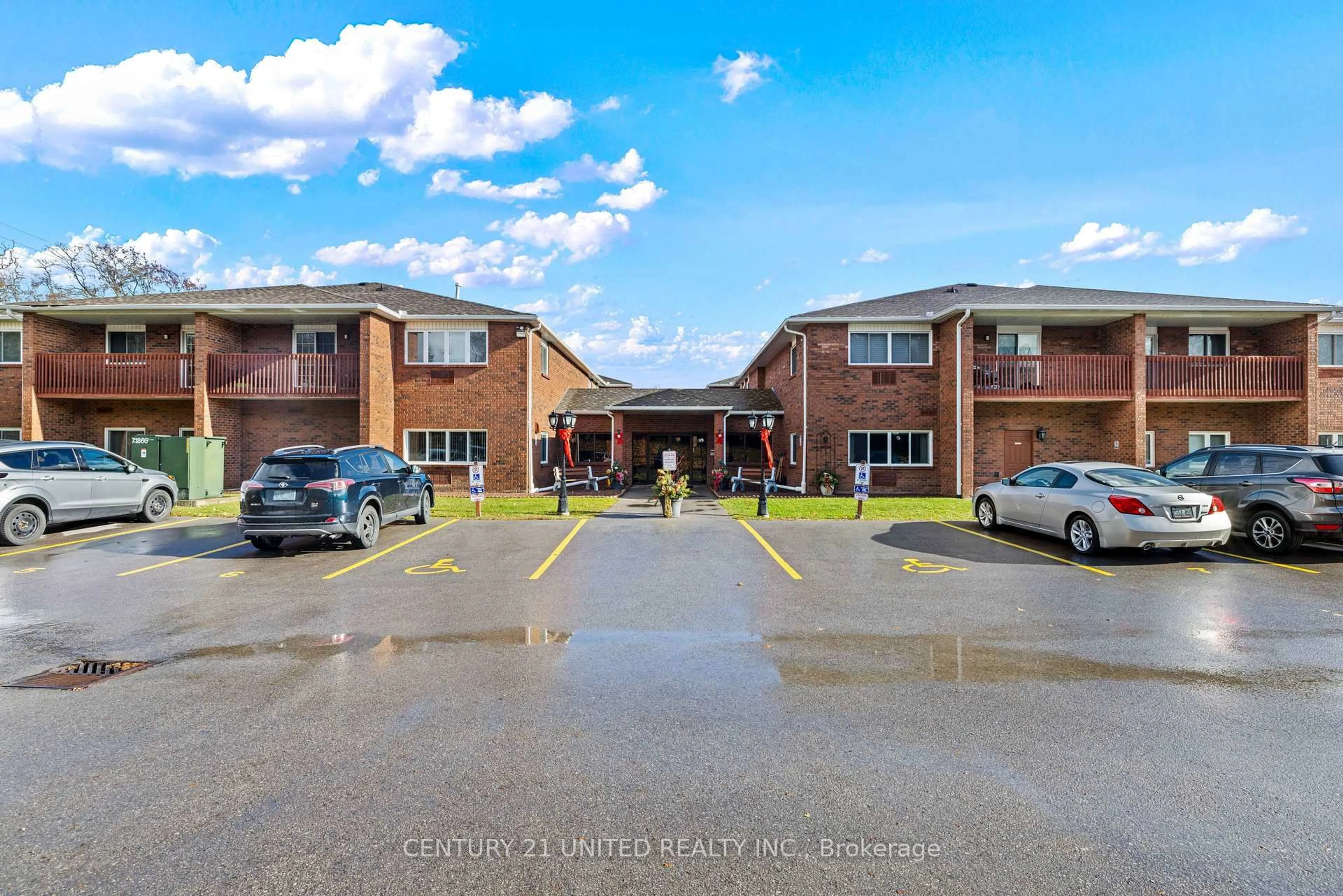 Unknown for 475 Parkhill Rd #213, Peterborough Ontario K9H 7M5