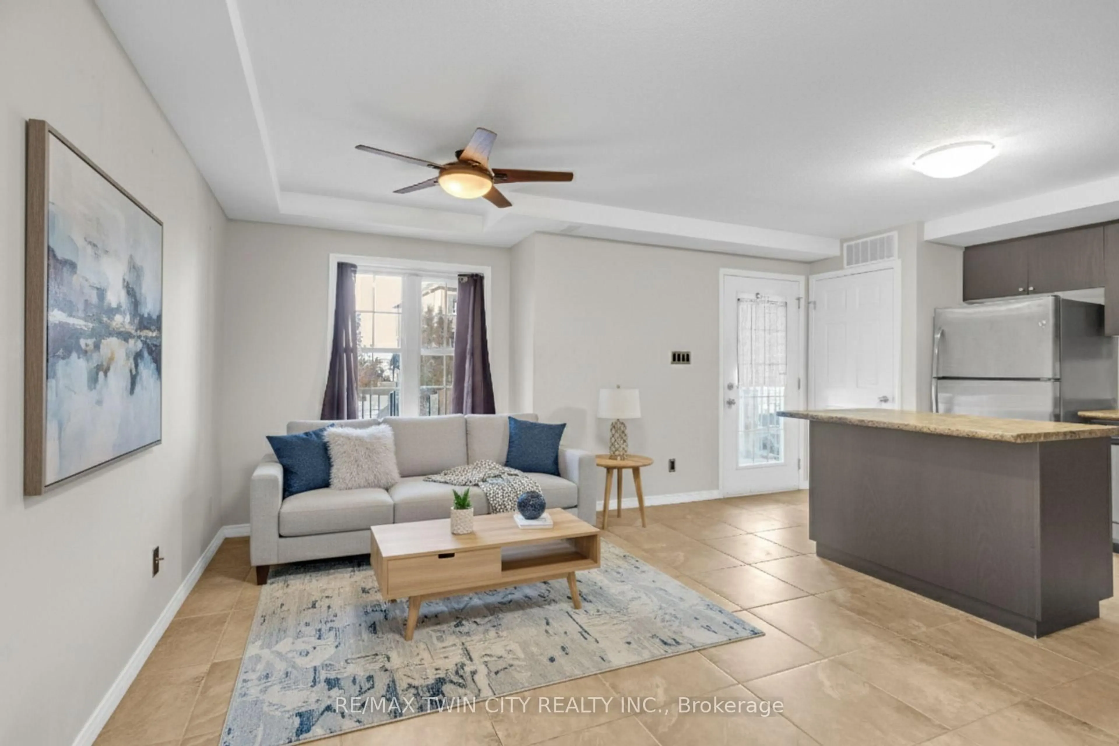 Living room with furniture, unknown for 1460 Highland Rd #6C, Kitchener Ontario N2N 0B7