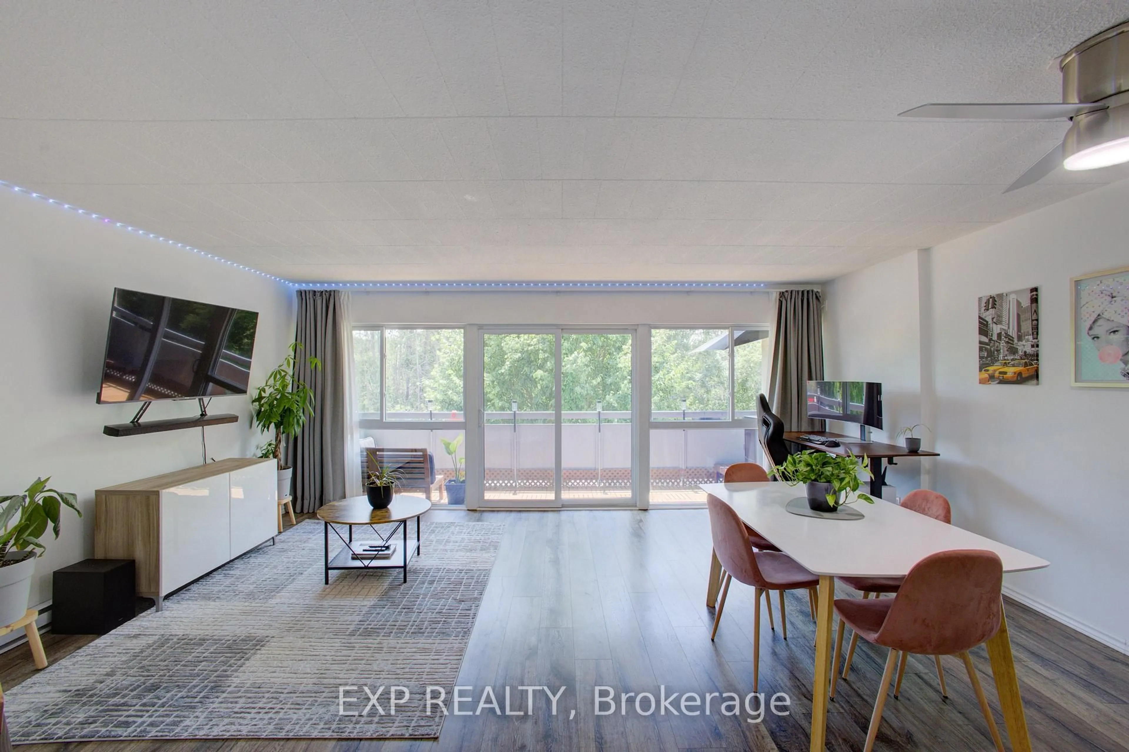 A pic of a room for 91 Conroy Cres #202, Guelph Ontario N1G 2V5