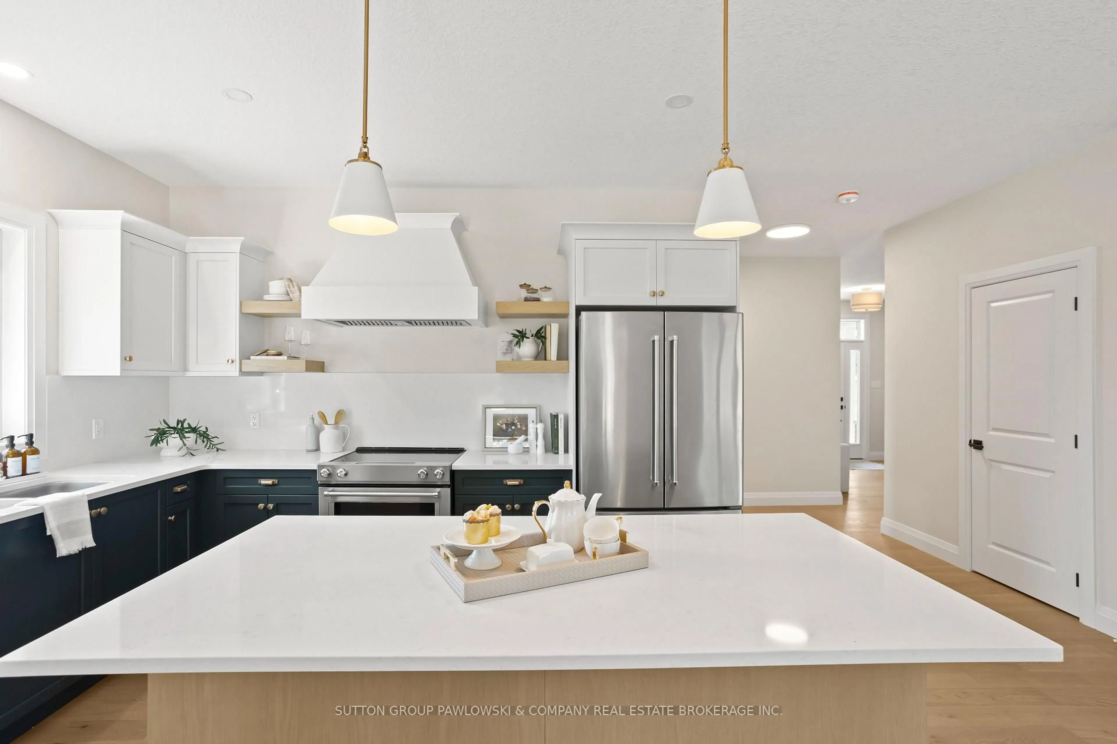 Contemporary kitchen, ceramic/tile floor for 29 Spruce Cres, North Middlesex Ontario N0L 1W0