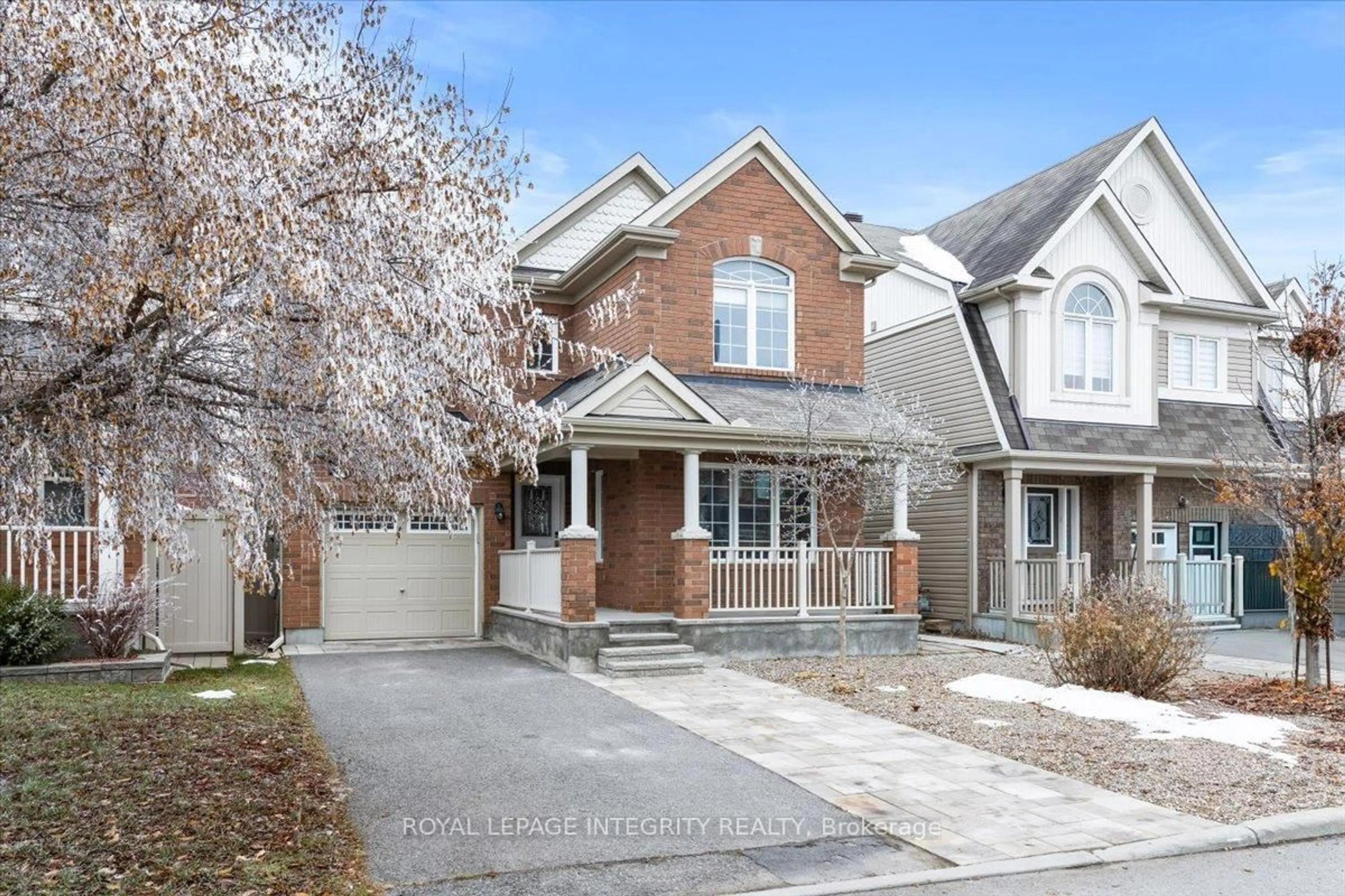 Home with brick exterior material, street for 578 Sunlit Circ, Ottawa Ontario K4A 0V4