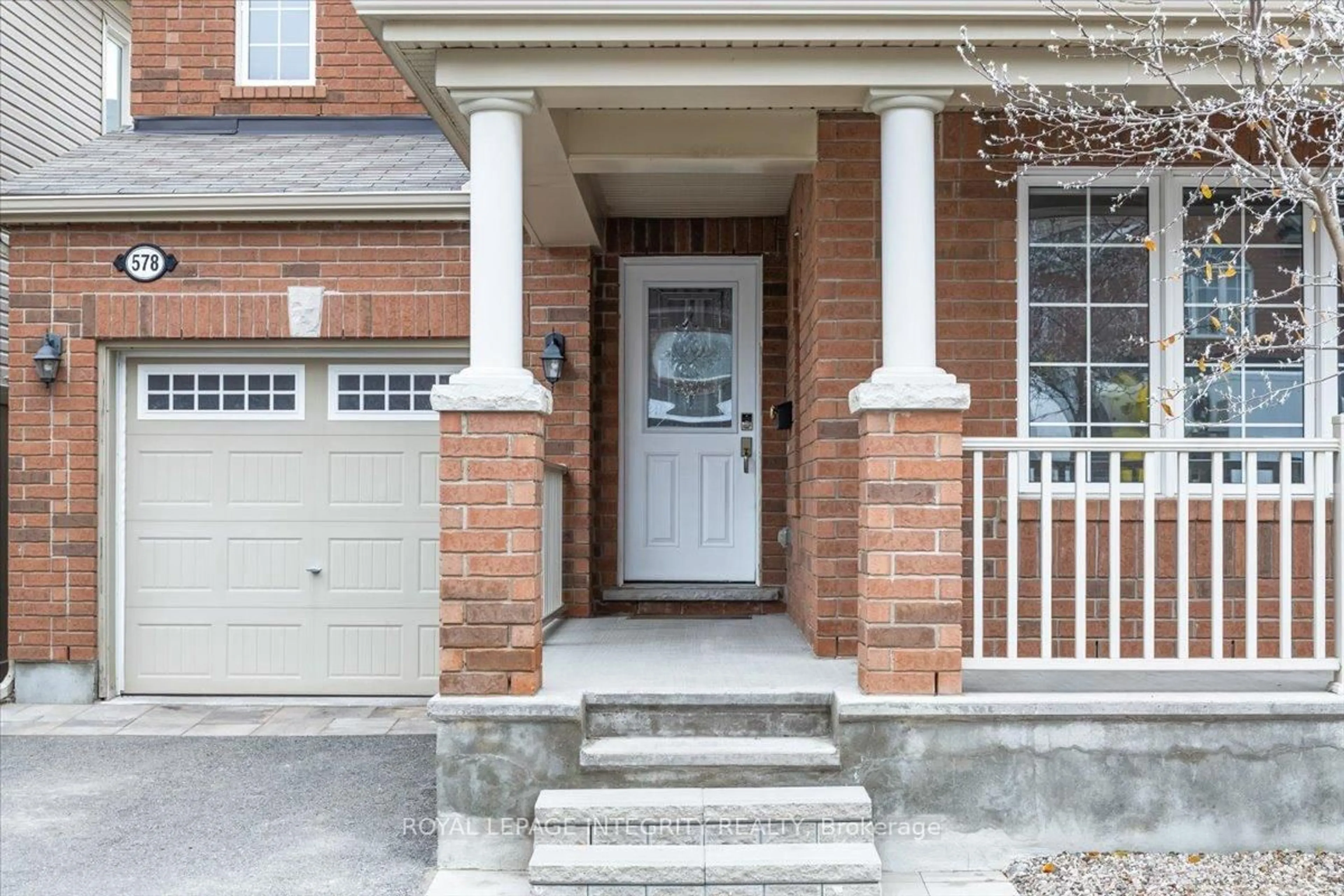 Home with brick exterior material, street for 578 Sunlit Circ, Ottawa Ontario K4A 0V4