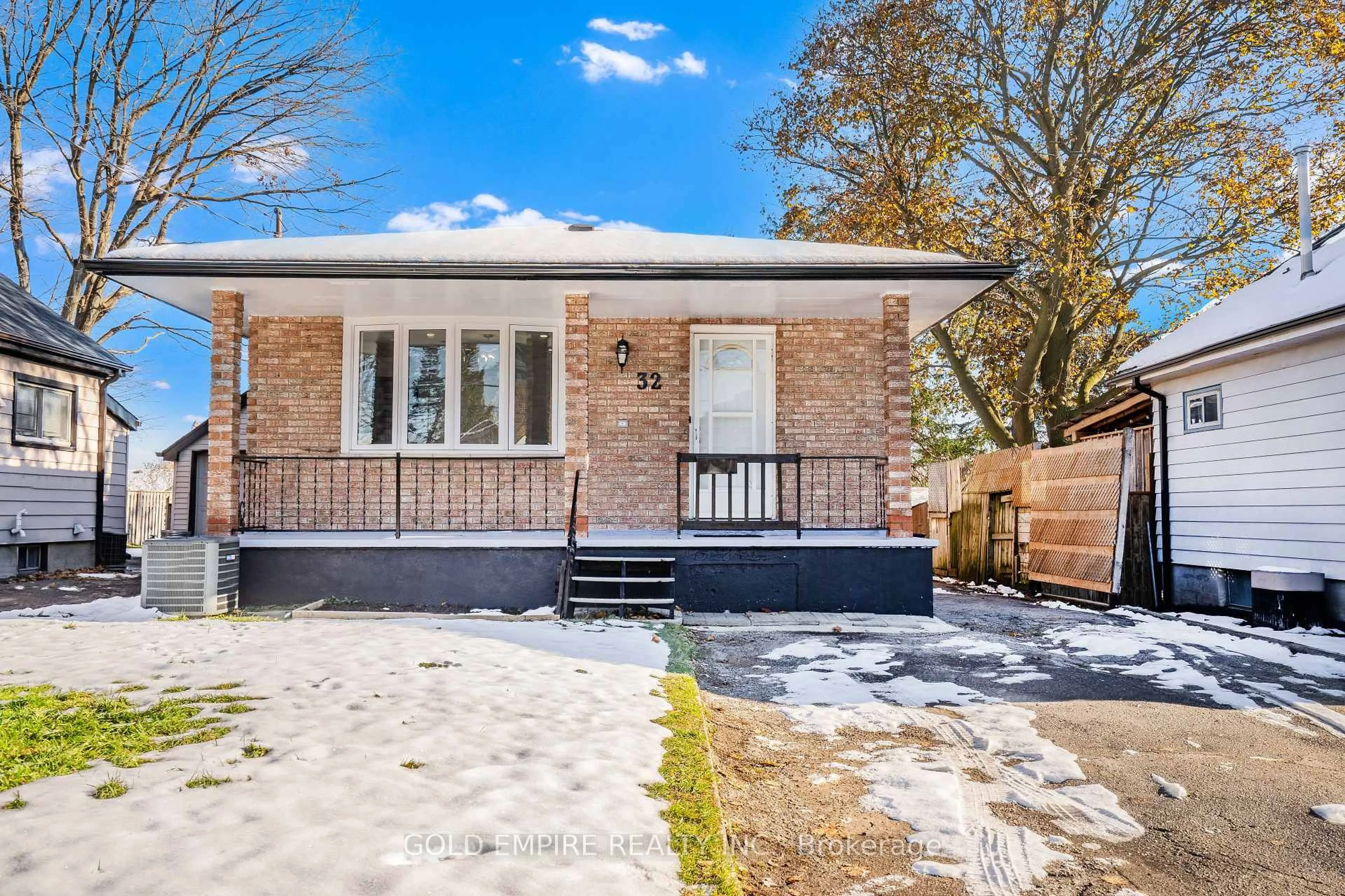 Home with brick exterior material, street for 32 Empire St, London East Ontario N5Y 1G7