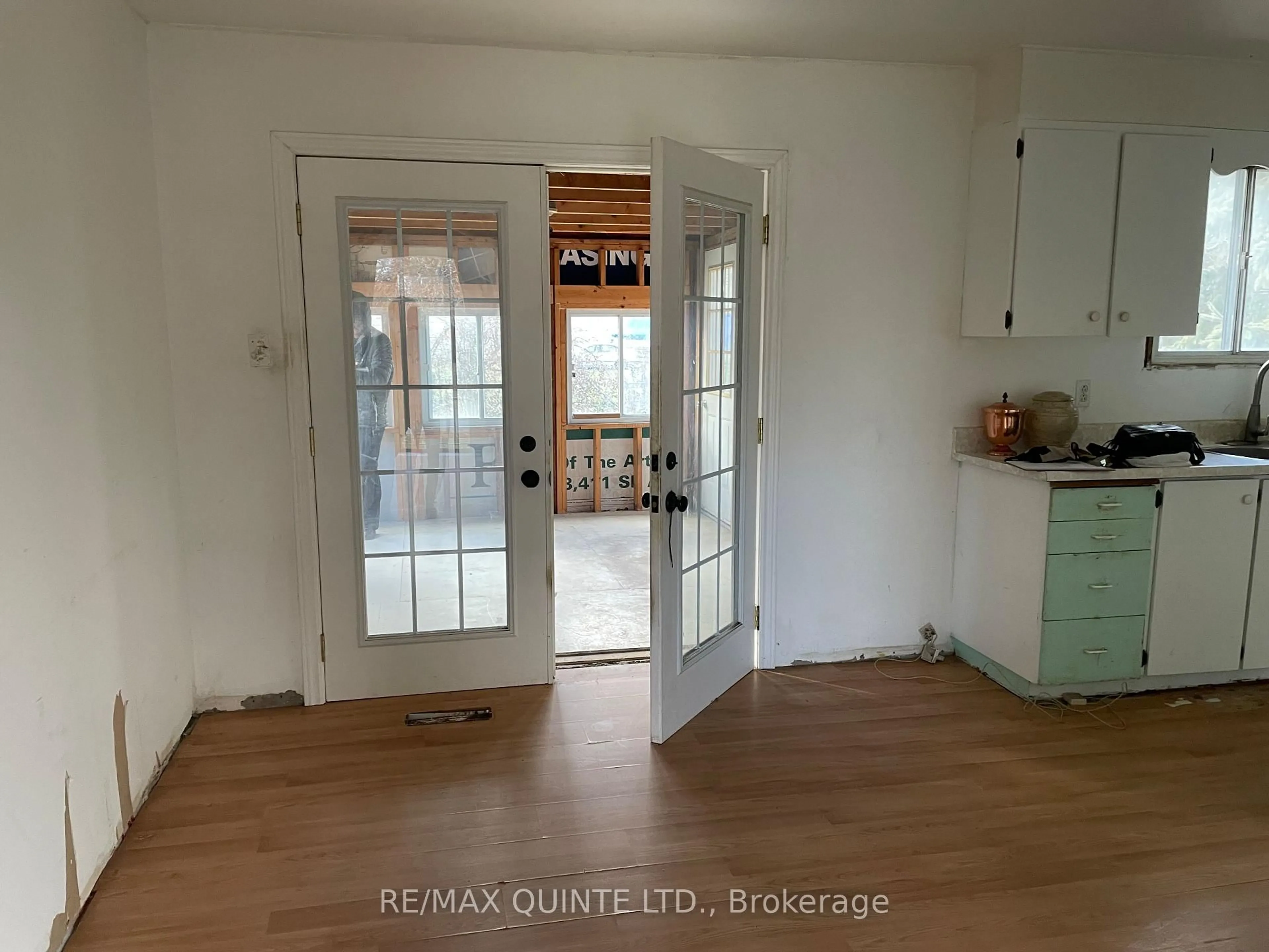 A pic of a room for 598 Frederick St, Selwyn Ontario K0L 1T0