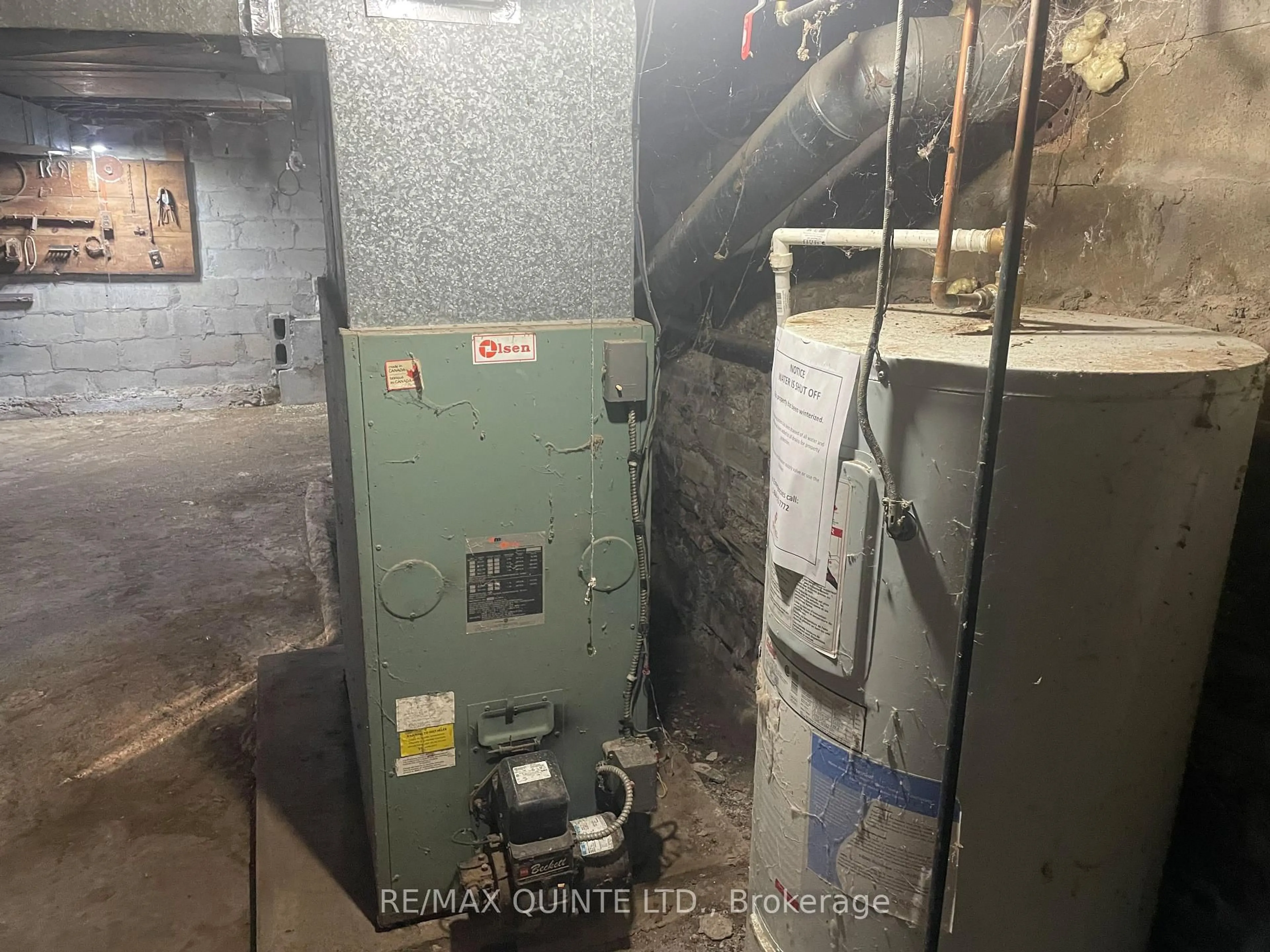 A pic of a room for 3724 Battersea Rd, Brighton Ontario K0K 1H0