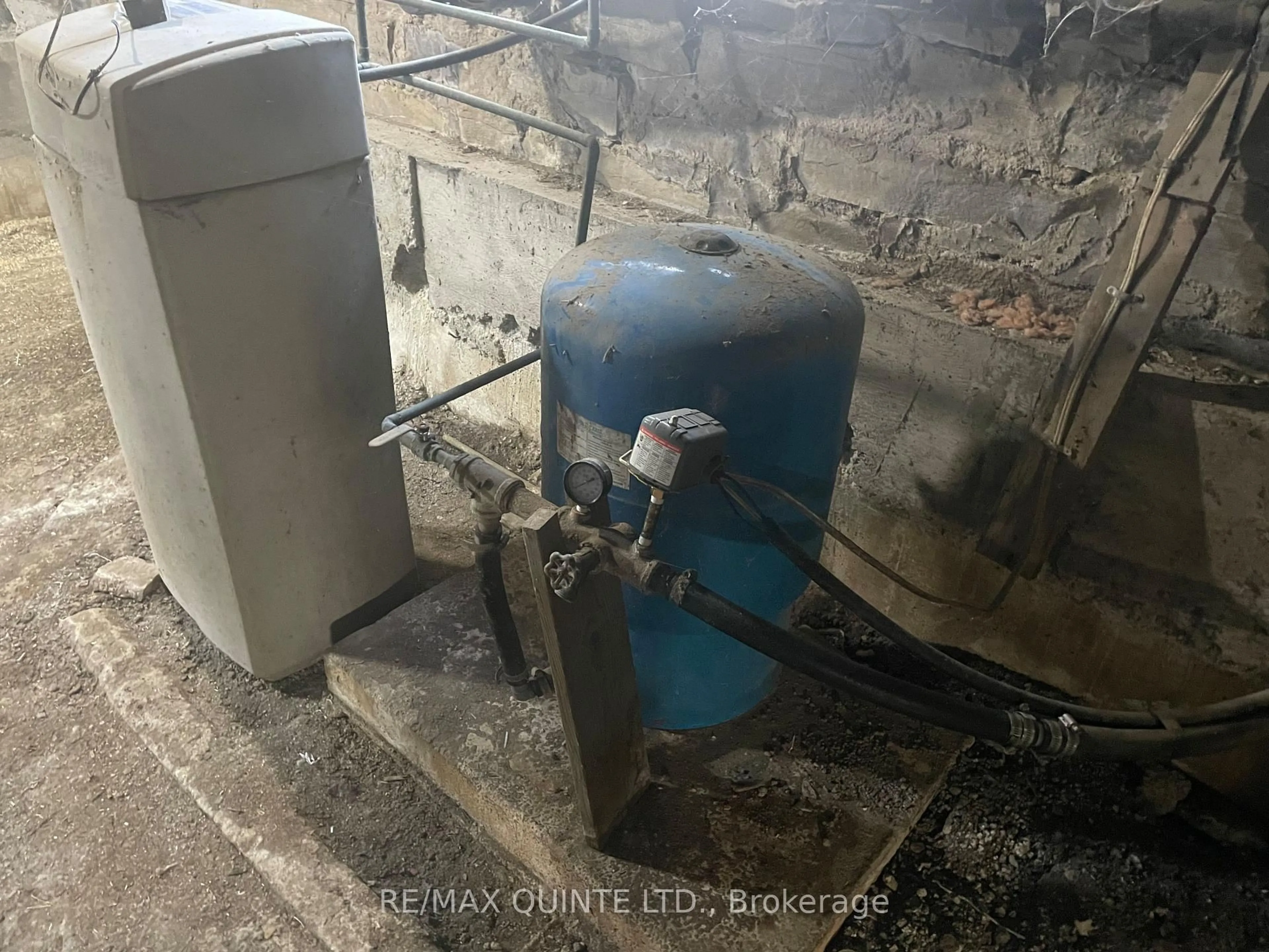 A pic of a room for 3724 Battersea Rd, Brighton Ontario K0K 1H0