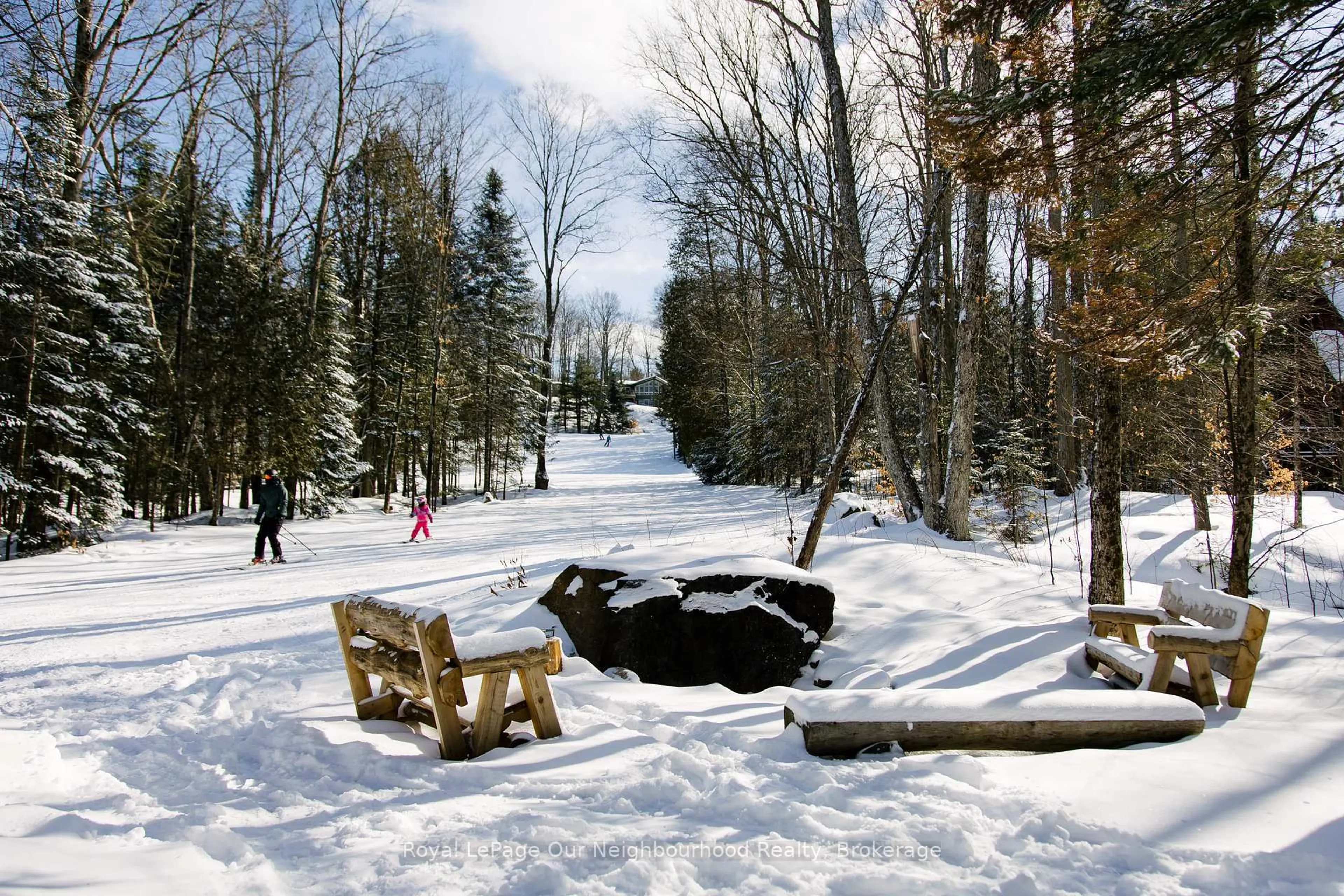 Patio, forest/trees view for 1040 Ski Ridge Tr, Dysart et al Ontario K0M 1M0