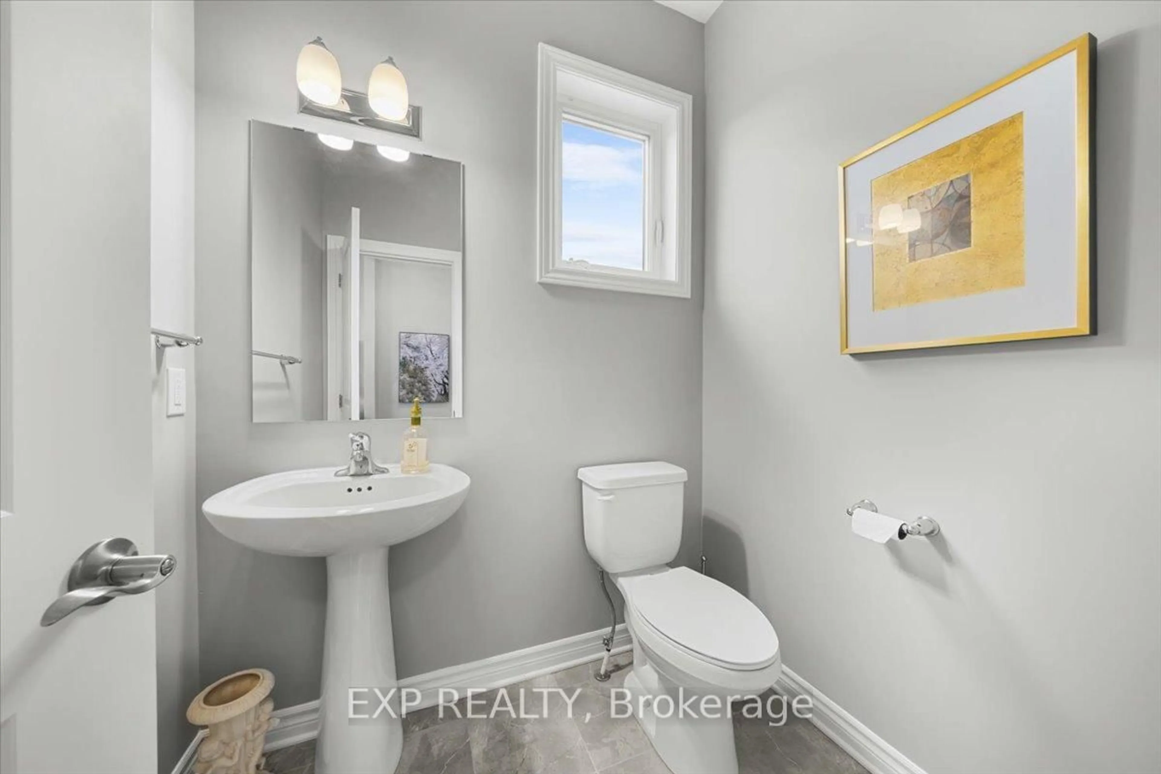 Standard bathroom, ceramic/tile floor for 676 Fisher St, North Grenville Ontario K0G 1J0