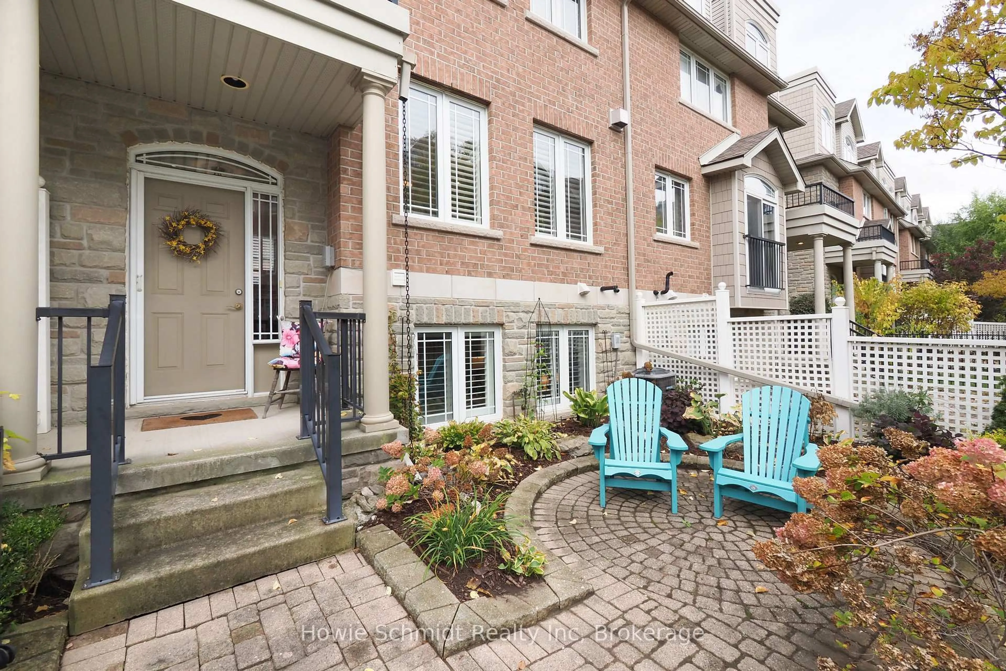 Patio, street for 17 Grosvenor Lane #n/a, Cambridge Ontario N1R 8N2