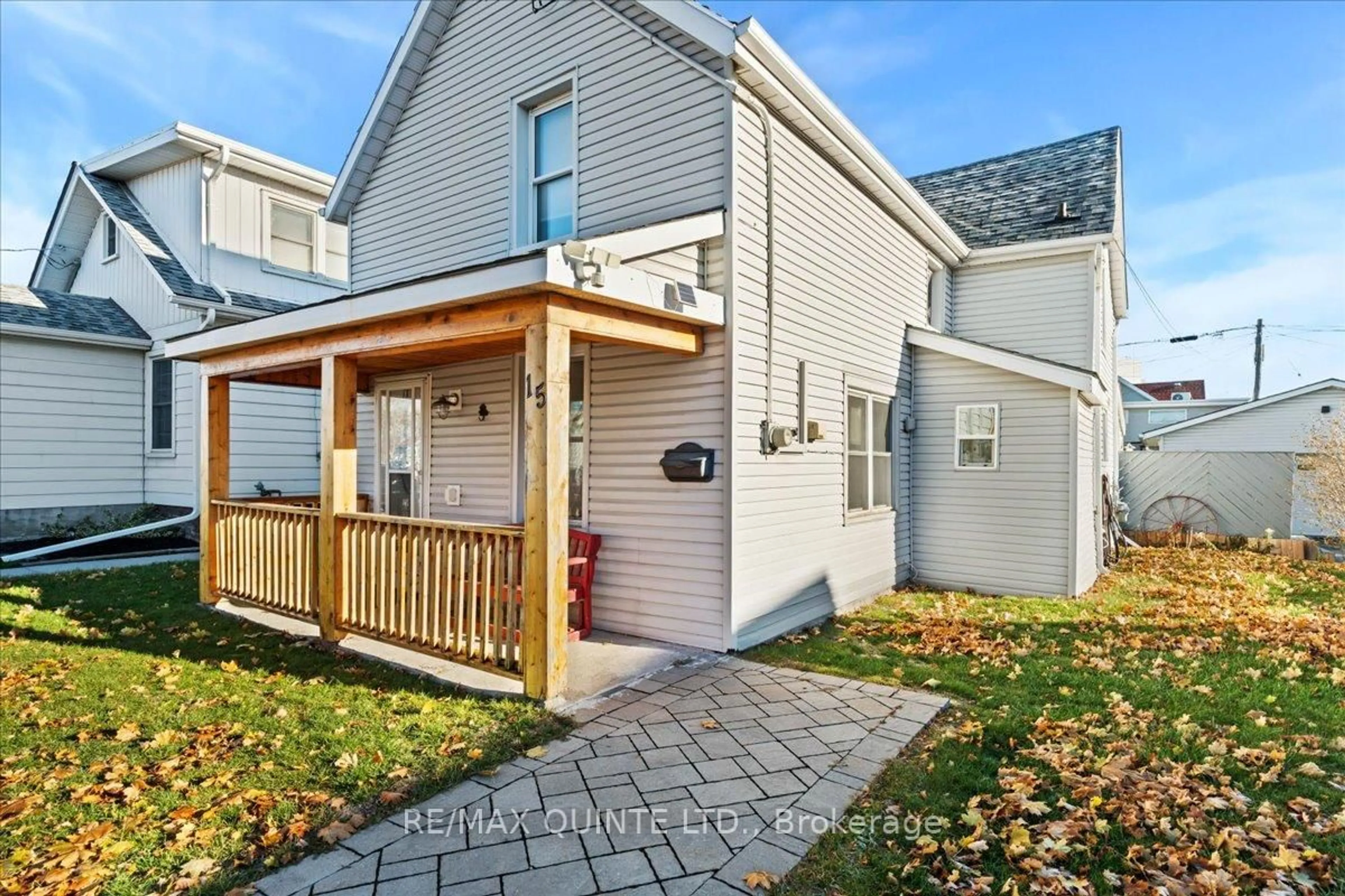 Unknown for 15 Gordon St, Belleville Ontario K8P 3E4