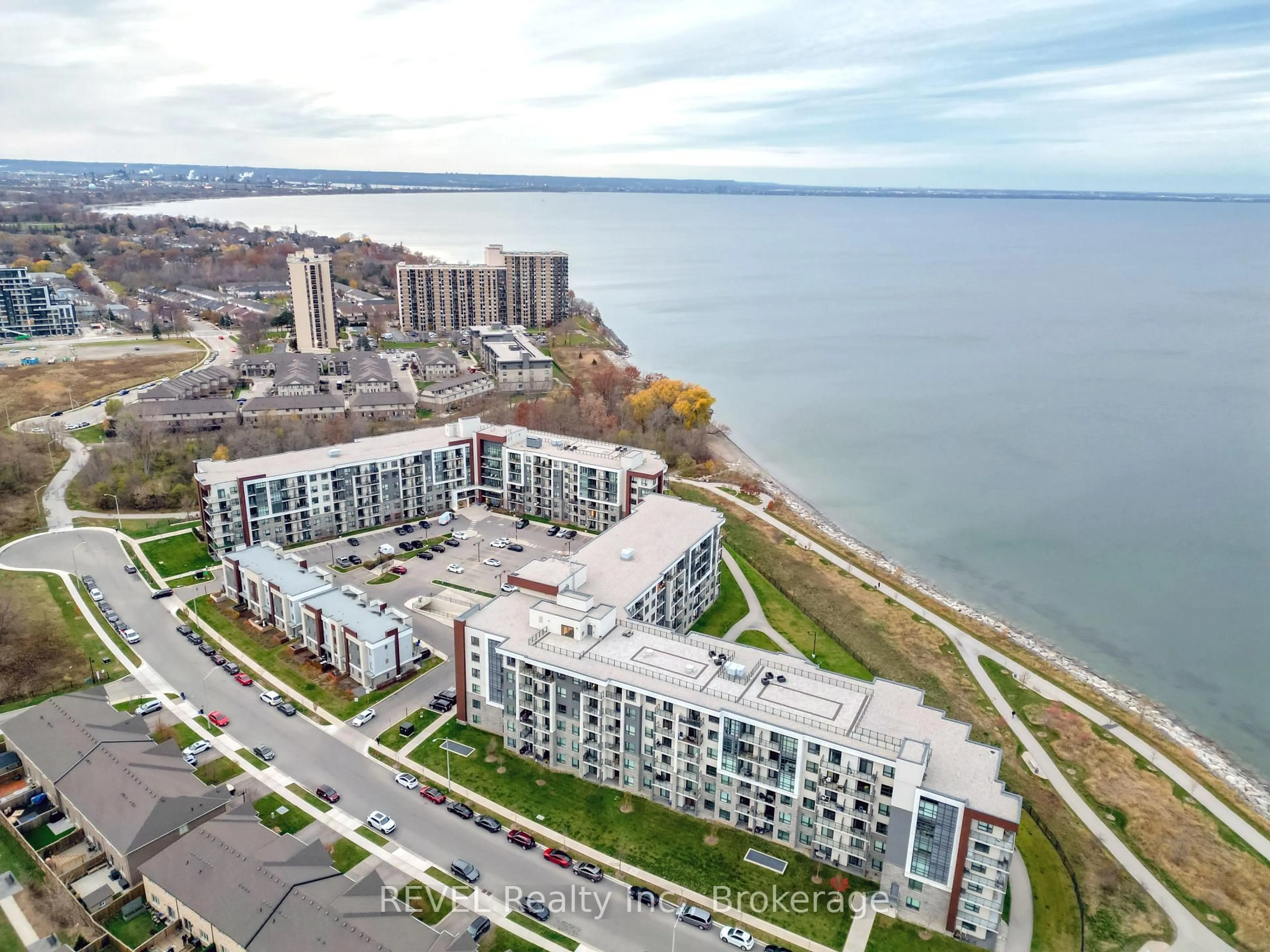 A pic from outside/outdoor area/front of a property/back of a property/a pic from drone, water/lake/river/ocean view for 101 Shoreview Pl #228, Hamilton Ontario L8E 0K2