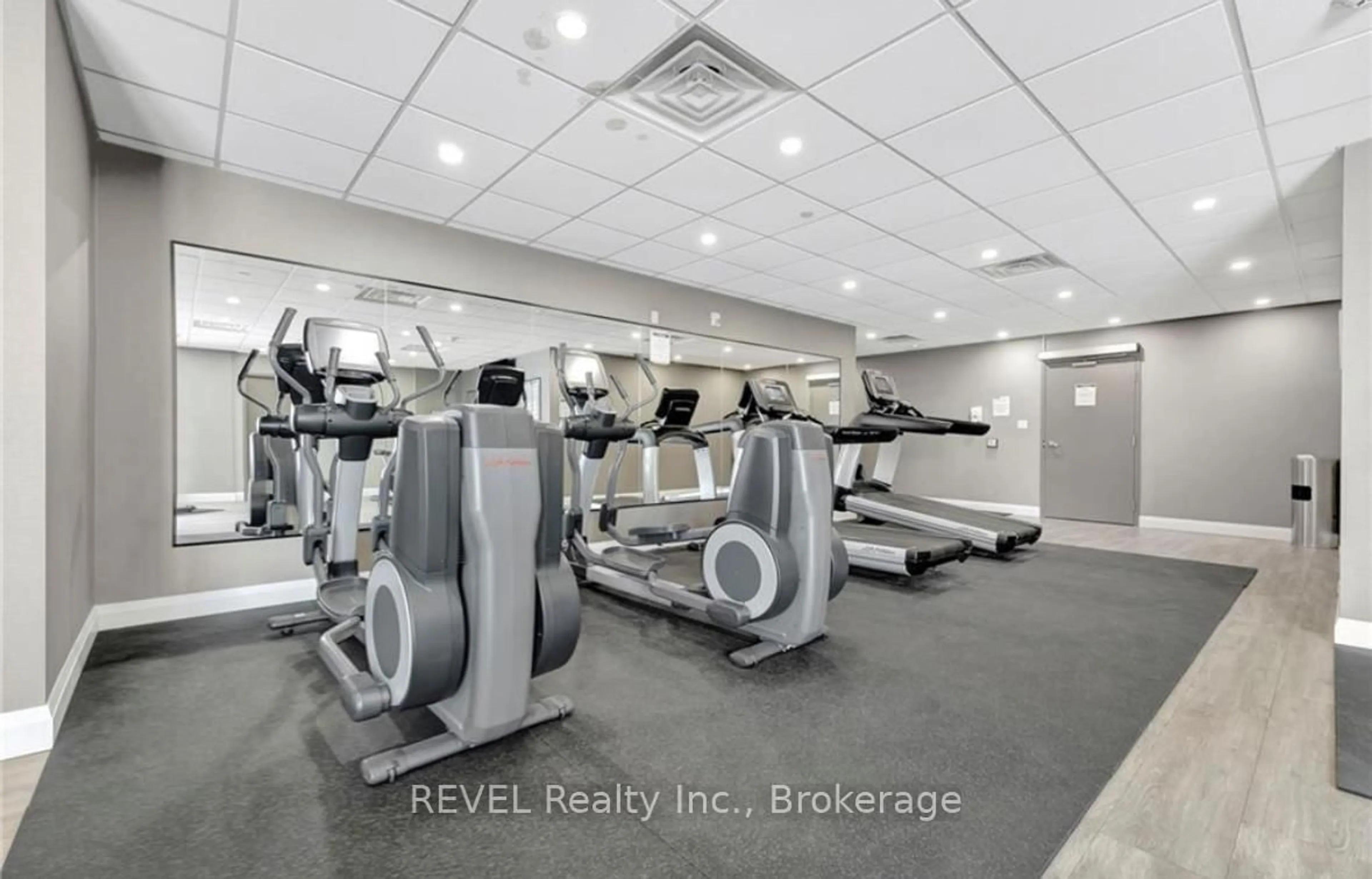 Gym or fitness room for 101 Shoreview Pl #228, Hamilton Ontario L8E 0K2