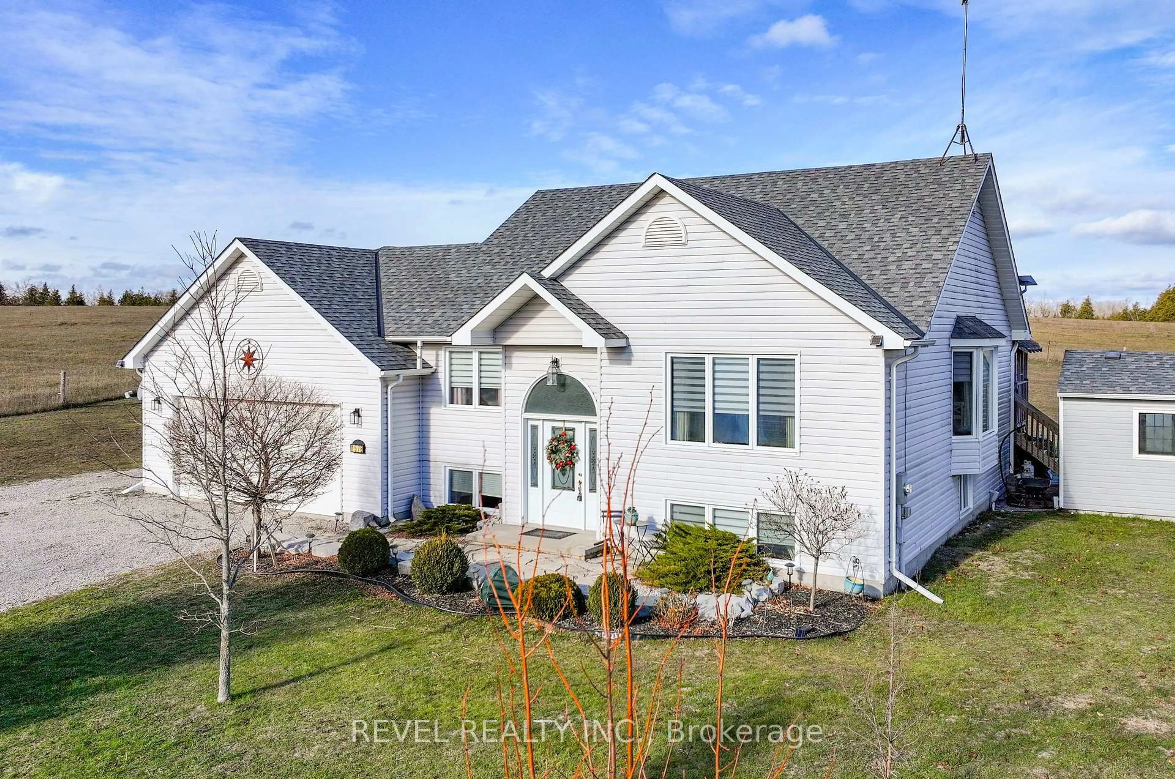 A pic from outside/outdoor area/front of a property/back of a property/a pic from drone, street for 1578 Sturgeon Rd, Kawartha Lakes Ontario K0M 1L0