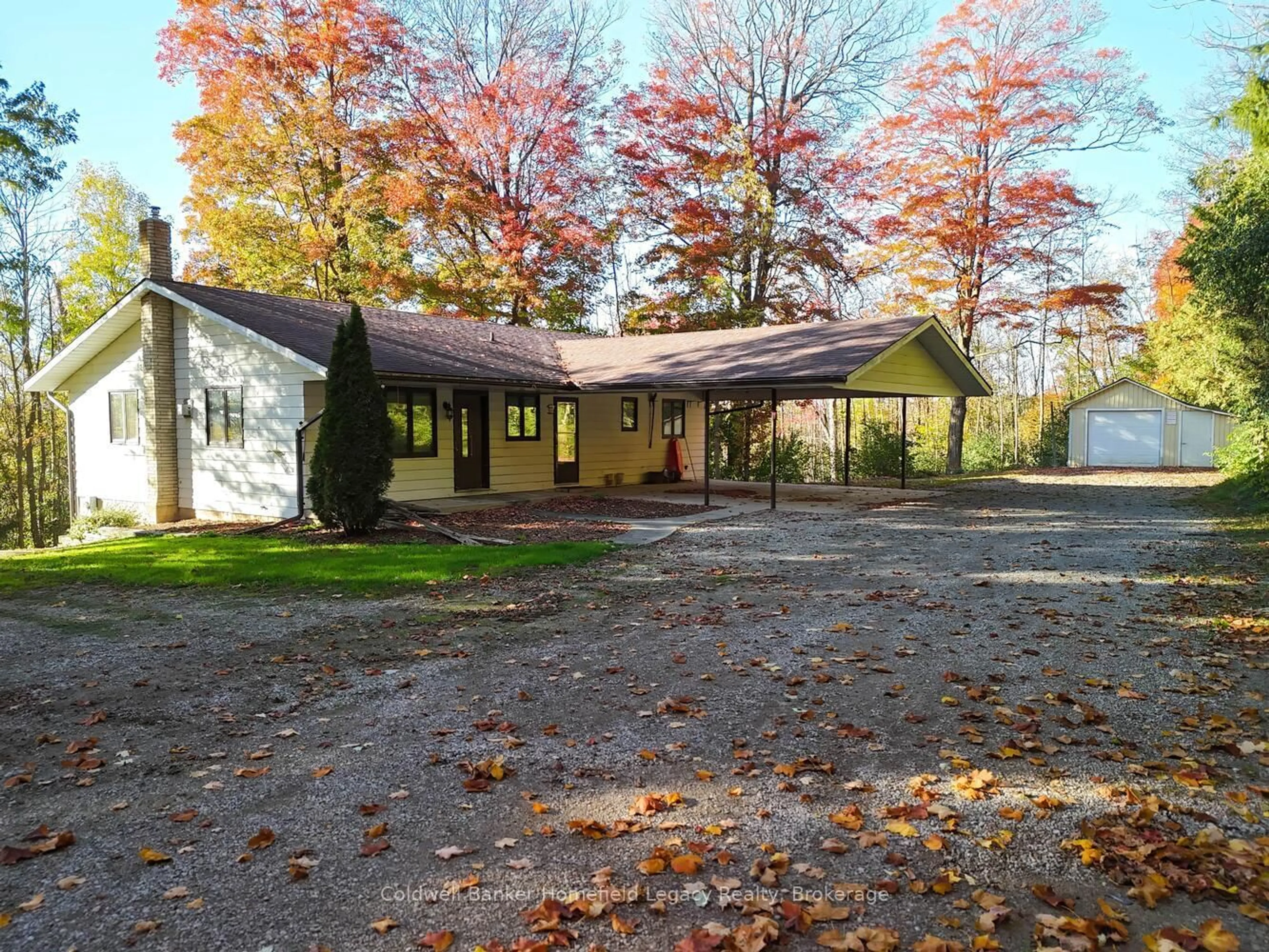 A pic from outside/outdoor area/front of a property/back of a property/a pic from drone, street for 4920 Line 10 Line, Perth South Ontario N4X 1C4