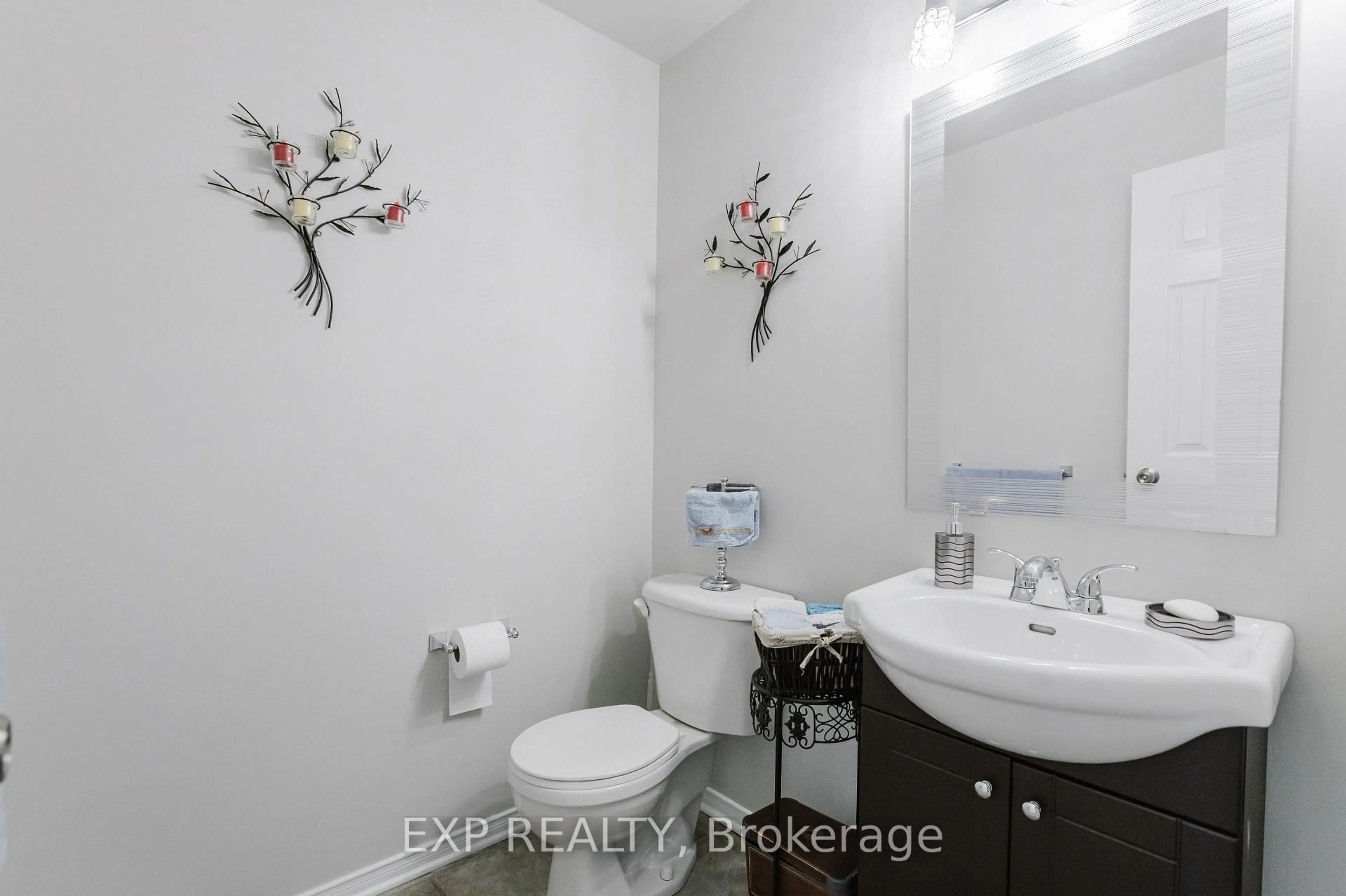 Standard bathroom, unknown for 2274 Brockstone Cres, Ottawa Ontario K4A 4V3