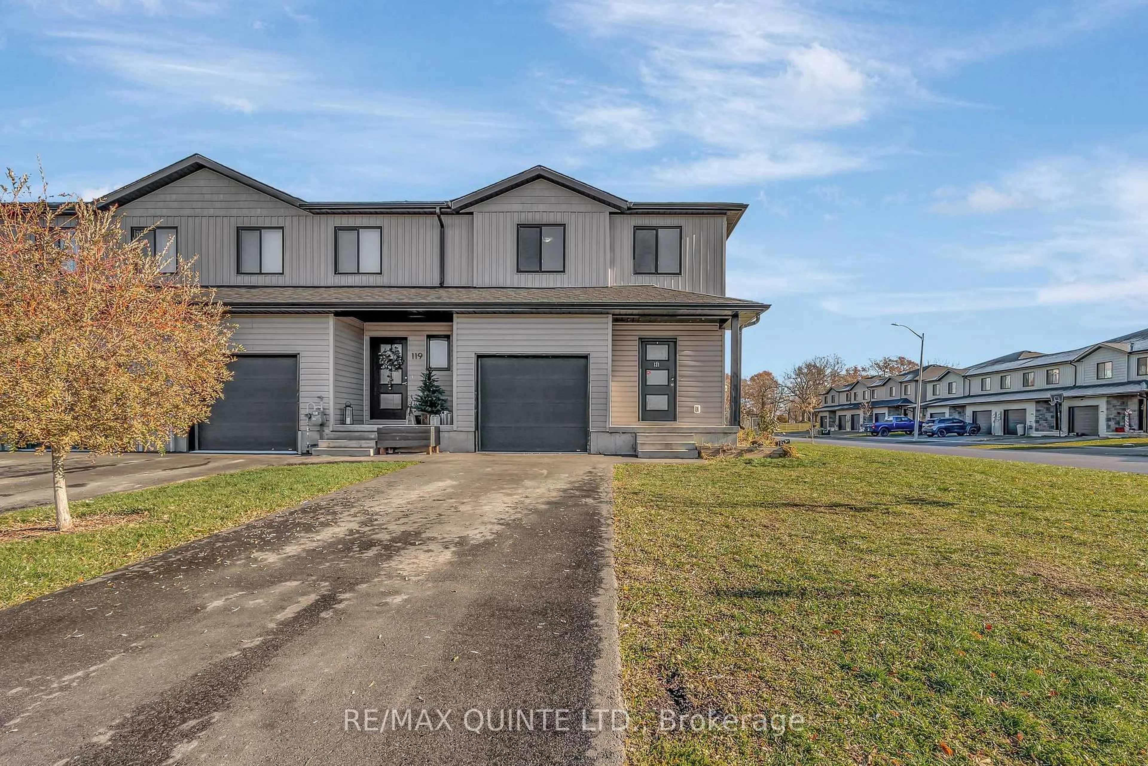 Unknown for 121 Kanvers Way, Greater Napanee Ontario K7R 3P9