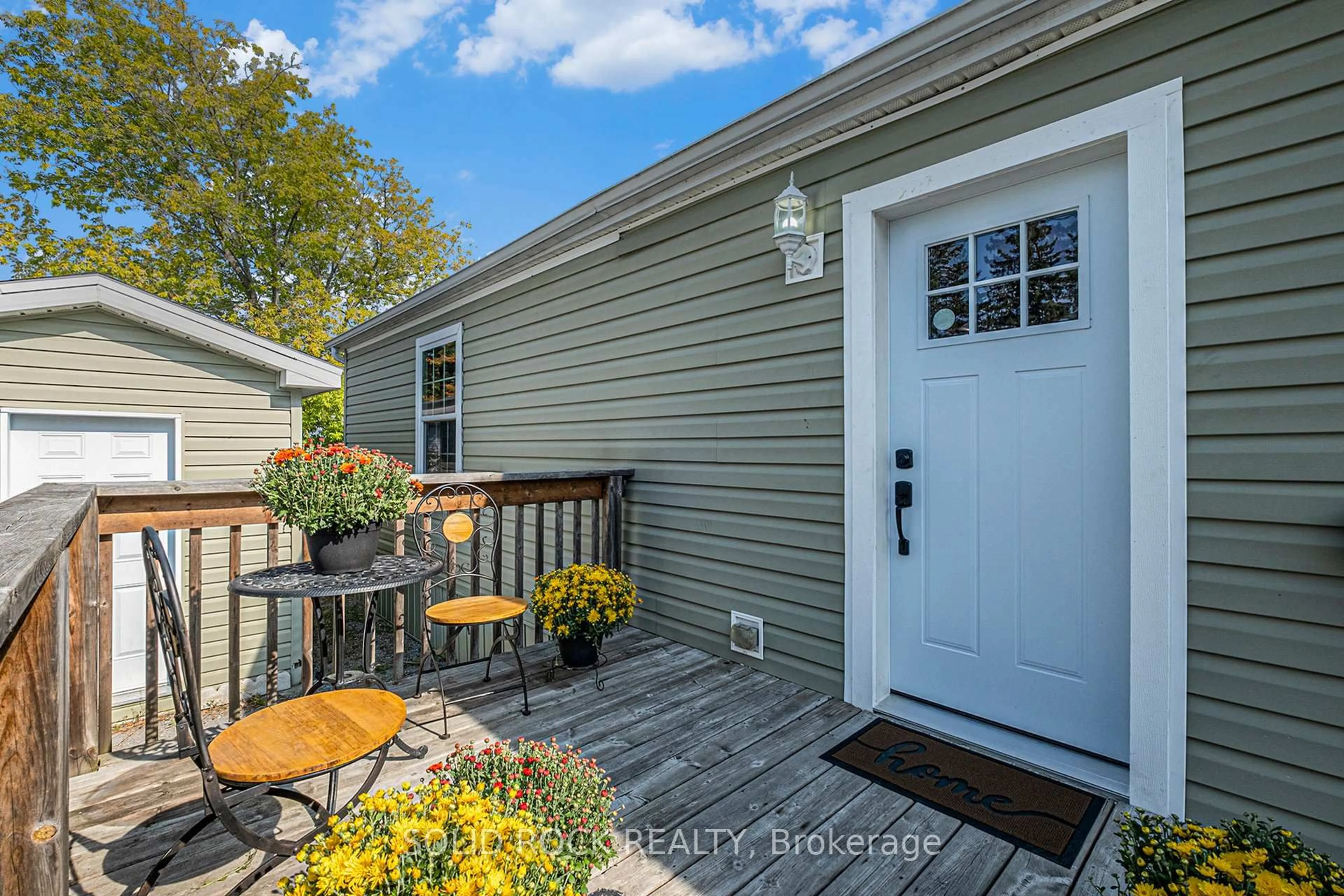 Home with vinyl exterior material, street for 65 Vanier Rd, Ottawa Ontario K2H 7P6