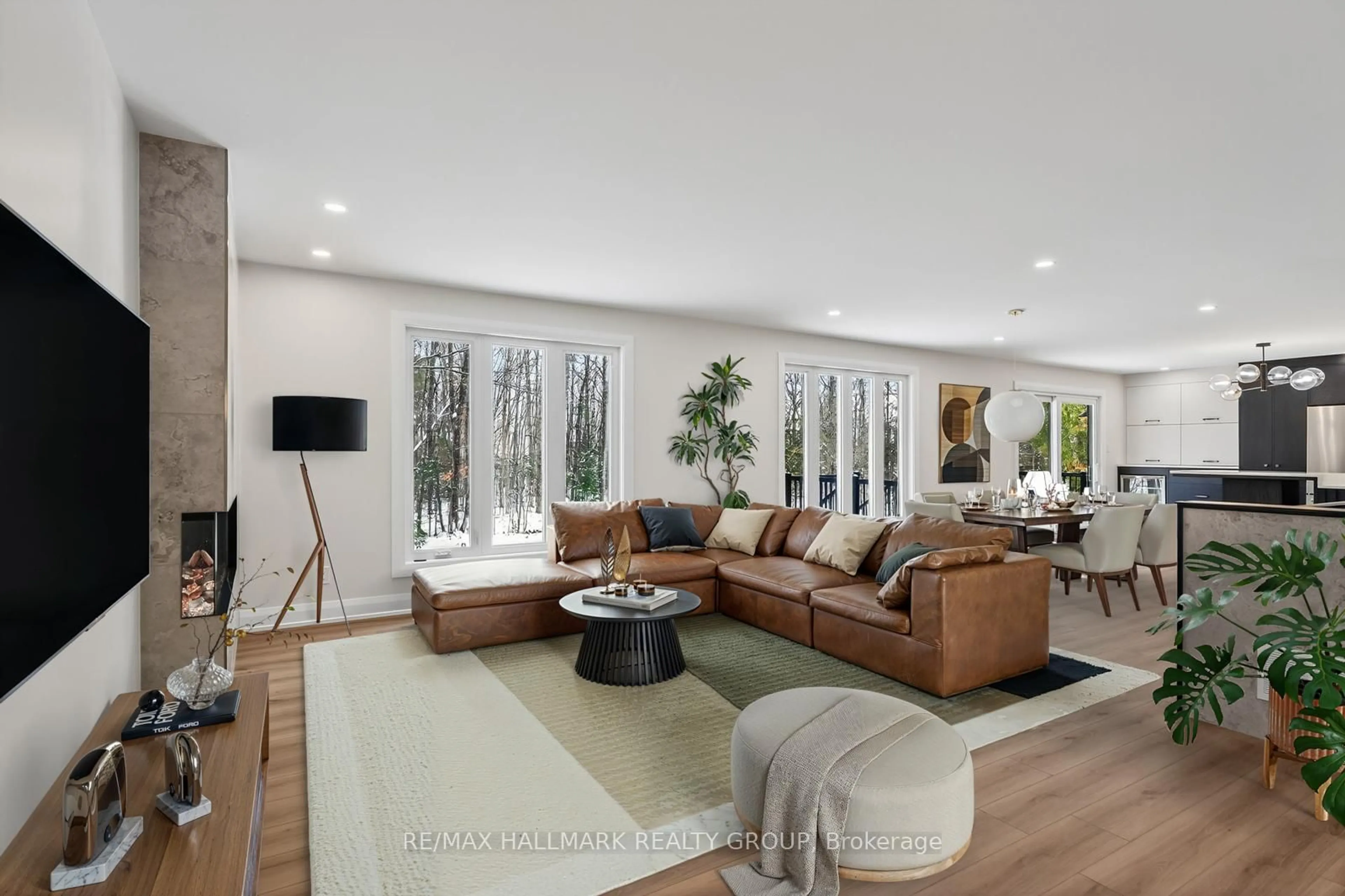 Living room with furniture, unknown for 1625 Royal Orchard Dr, Ottawa Ontario K4C 1A9