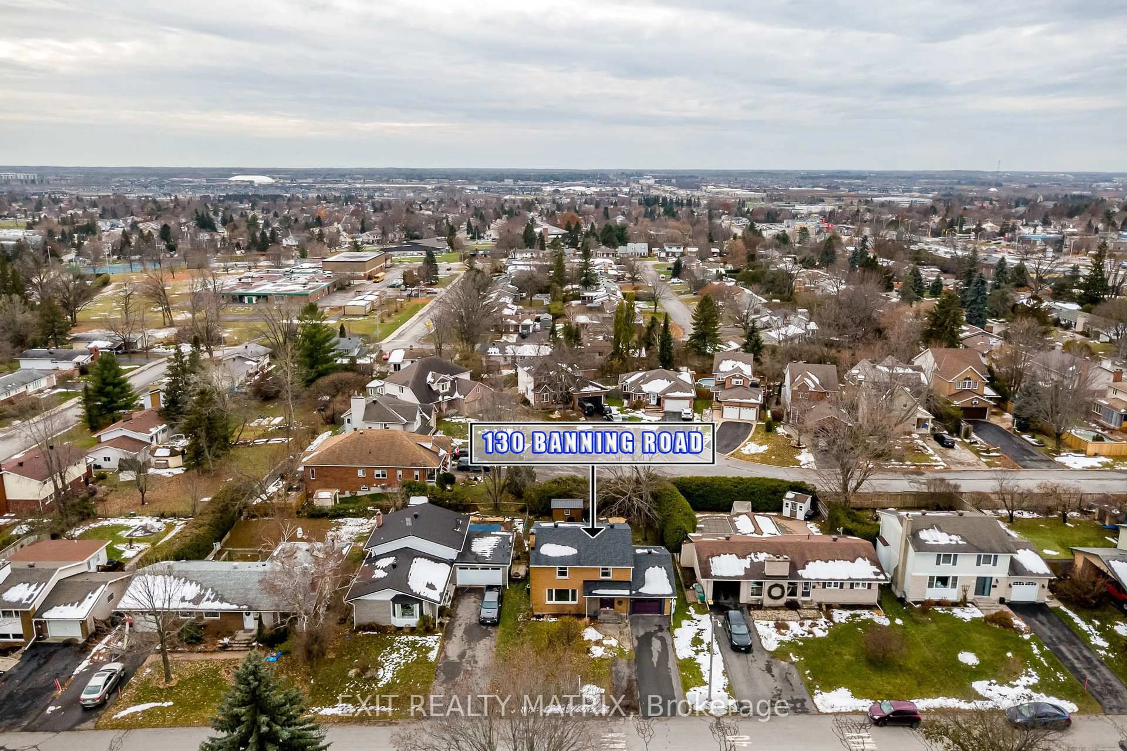 A pic from outside/outdoor area/front of a property/back of a property/a pic from drone, street for 130 Banning Rd, Kanata Ontario K2L 1C4