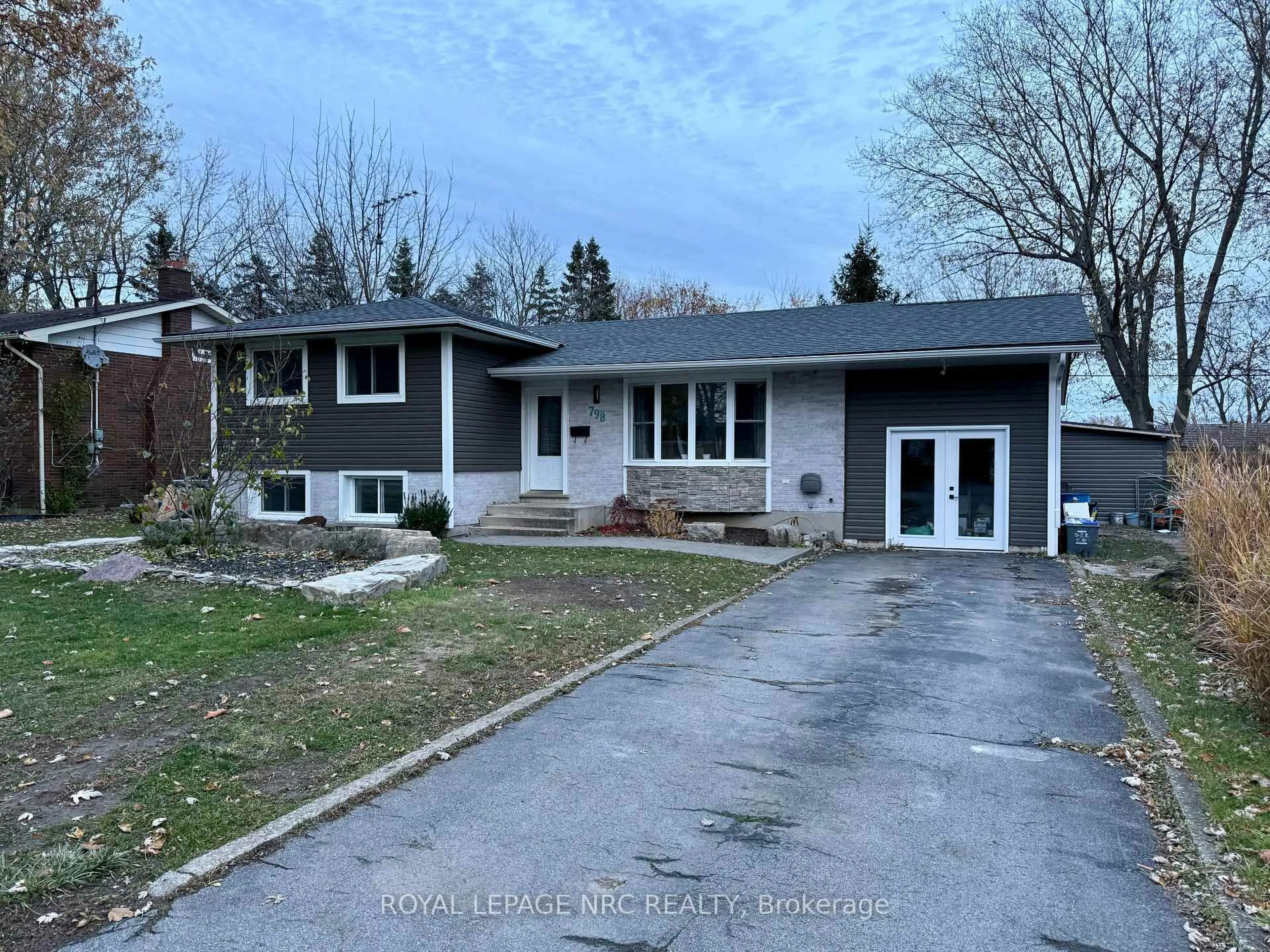 Unknown for 798 Parkdale Ave, Fort Erie Ontario L2A 5B6