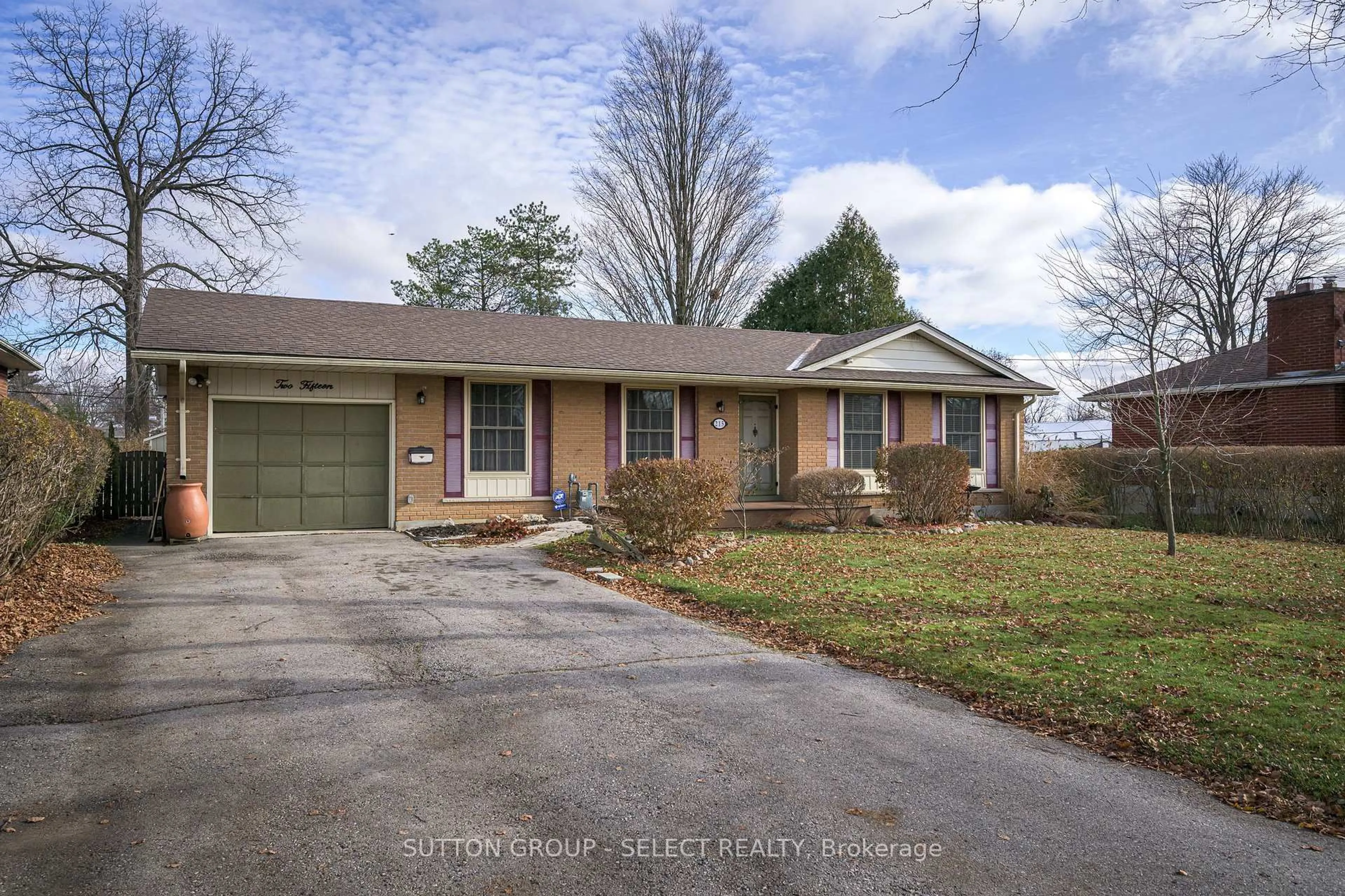 Home with brick exterior material, street for 215 West St, Central Elgin Ontario N0L 1B0