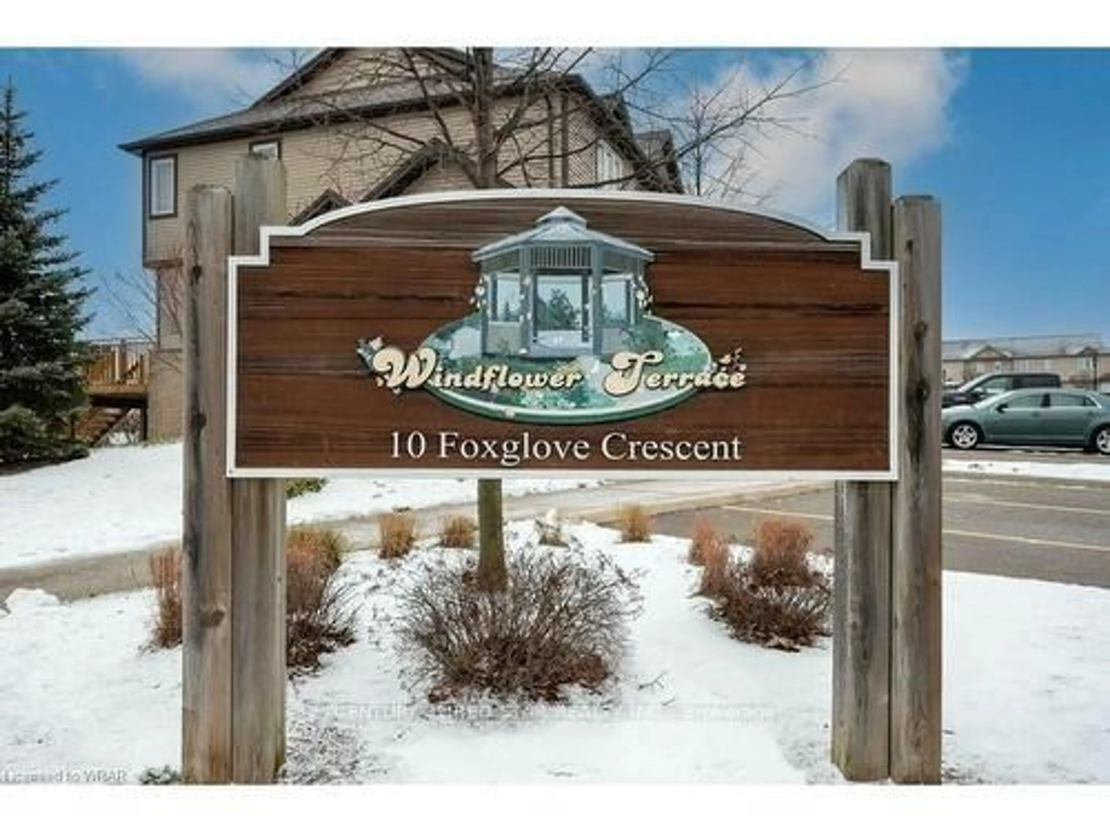 Indoor foyer for 10 Foxglove Cres #12, Kitchener Ontario N2E 0E1