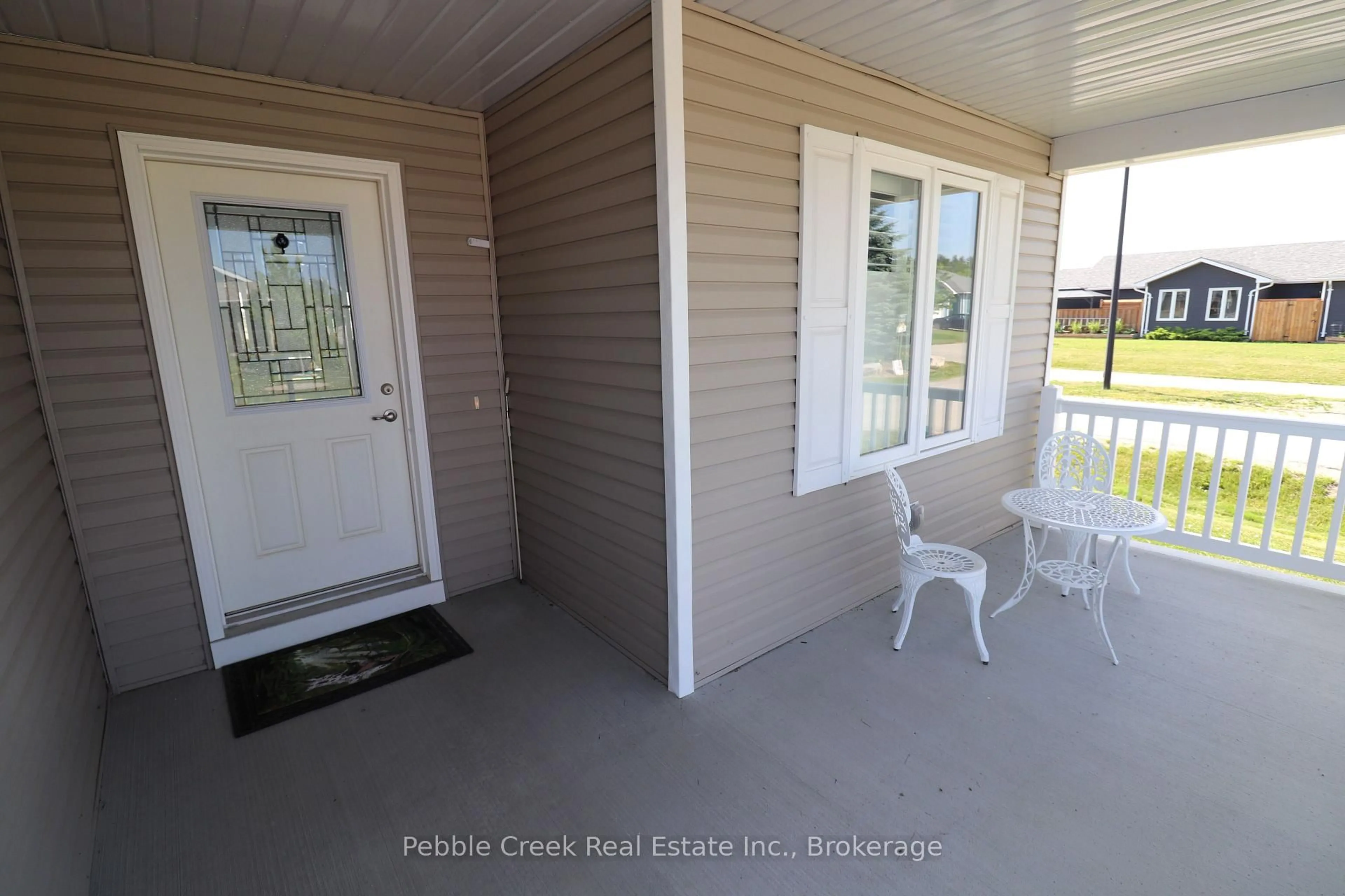 Patio, water/lake/river/ocean view for 18 Windward Way, Ashfield-Colborne-Wawanosh Ontario N7A 0B2