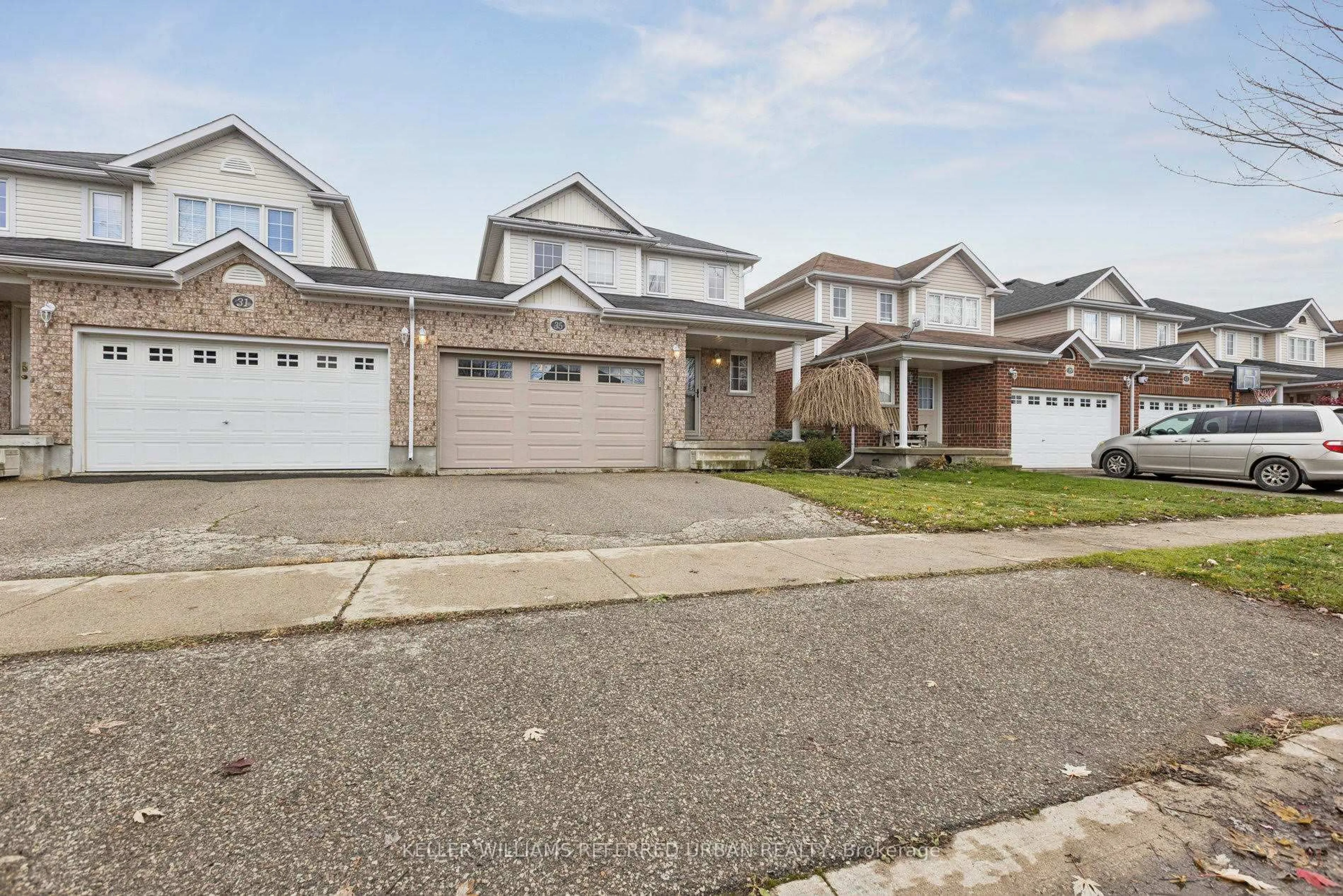 A pic from outside/outdoor area/front of a property/back of a property/a pic from drone, street for 35 Robb Rd, Woolwich Ontario N3B 3P6