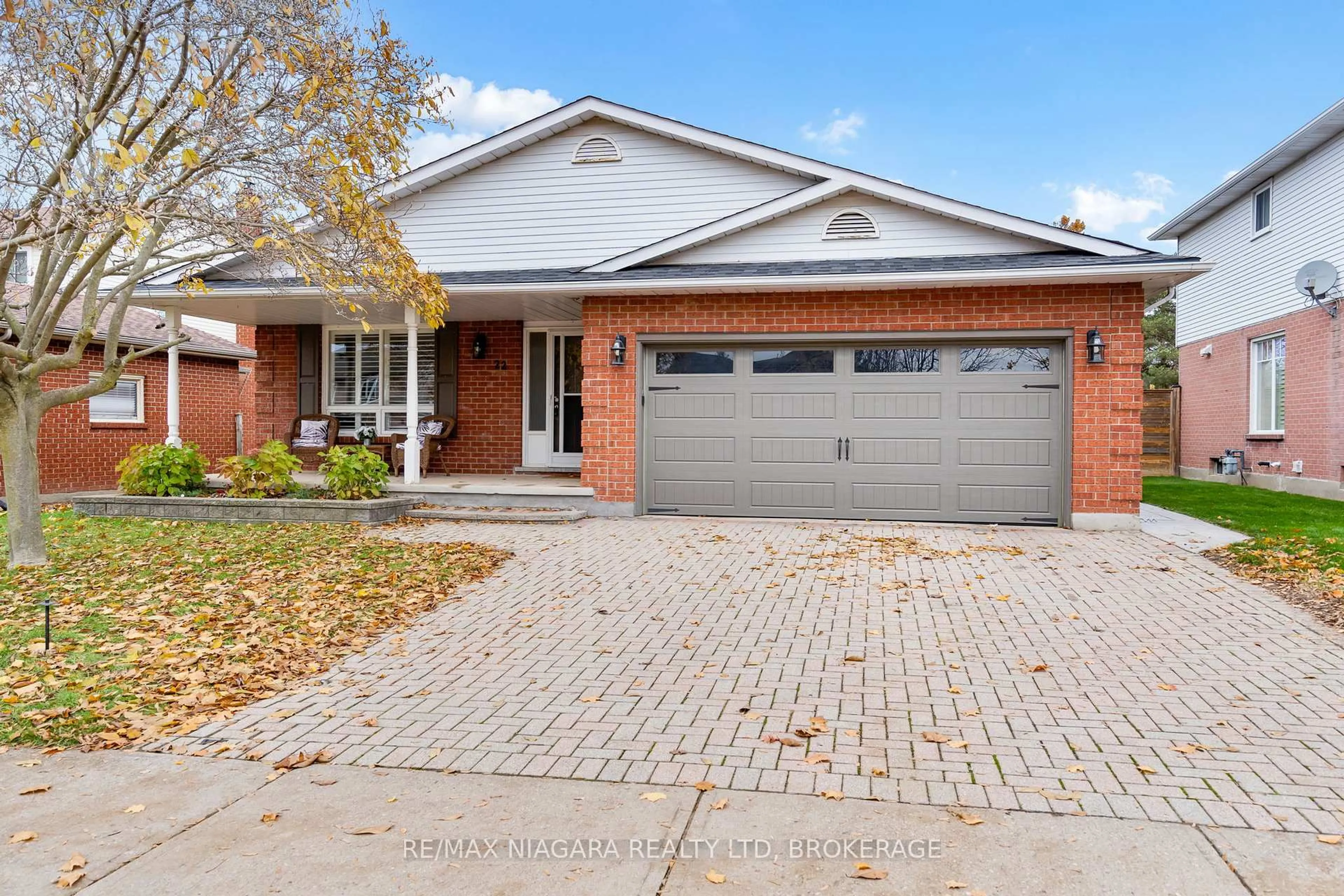 Home with brick exterior material, street for 22 Michelle Dr, St. Catharines Ontario L2S 3G7