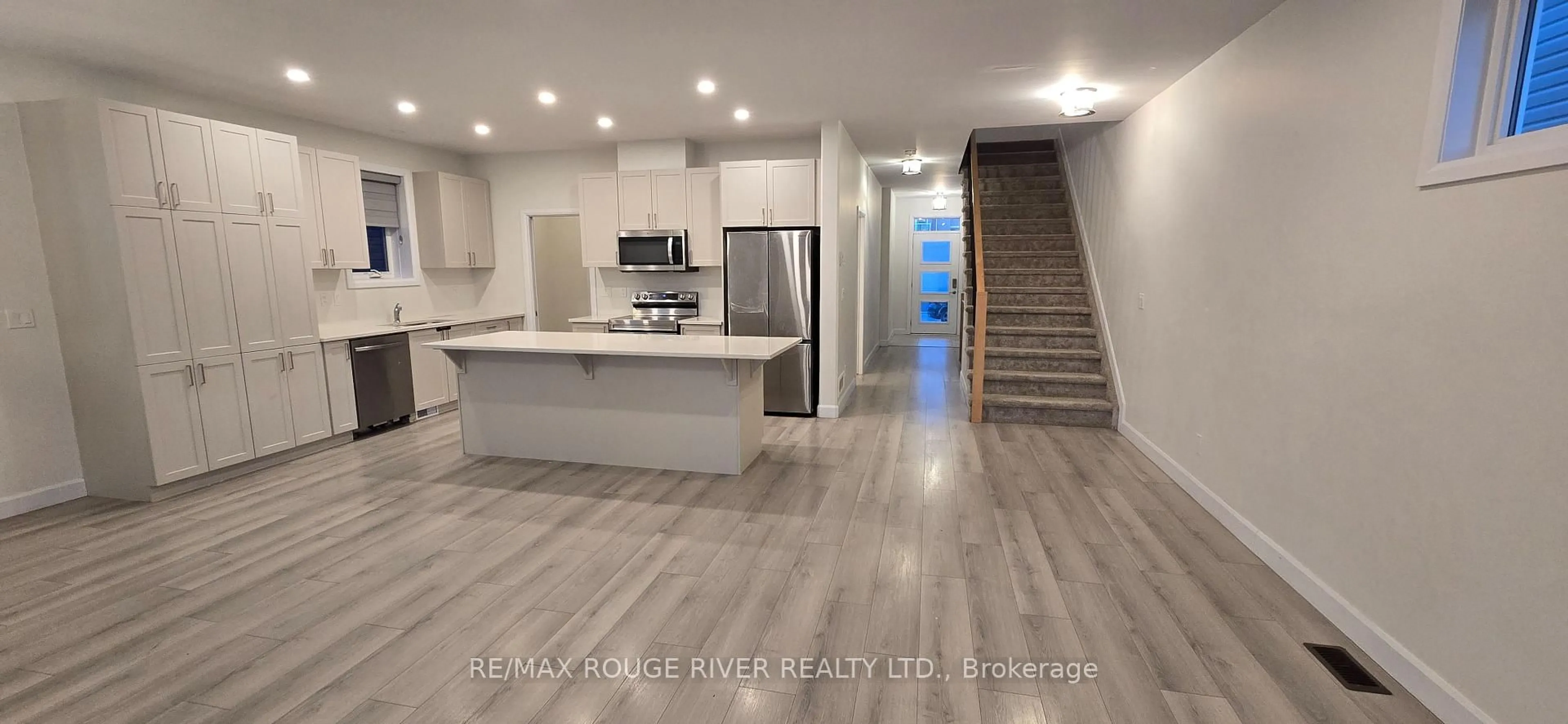 Open concept kitchen, unknown for 46 Erie Crt, Loyalist Ontario K7N 0E3