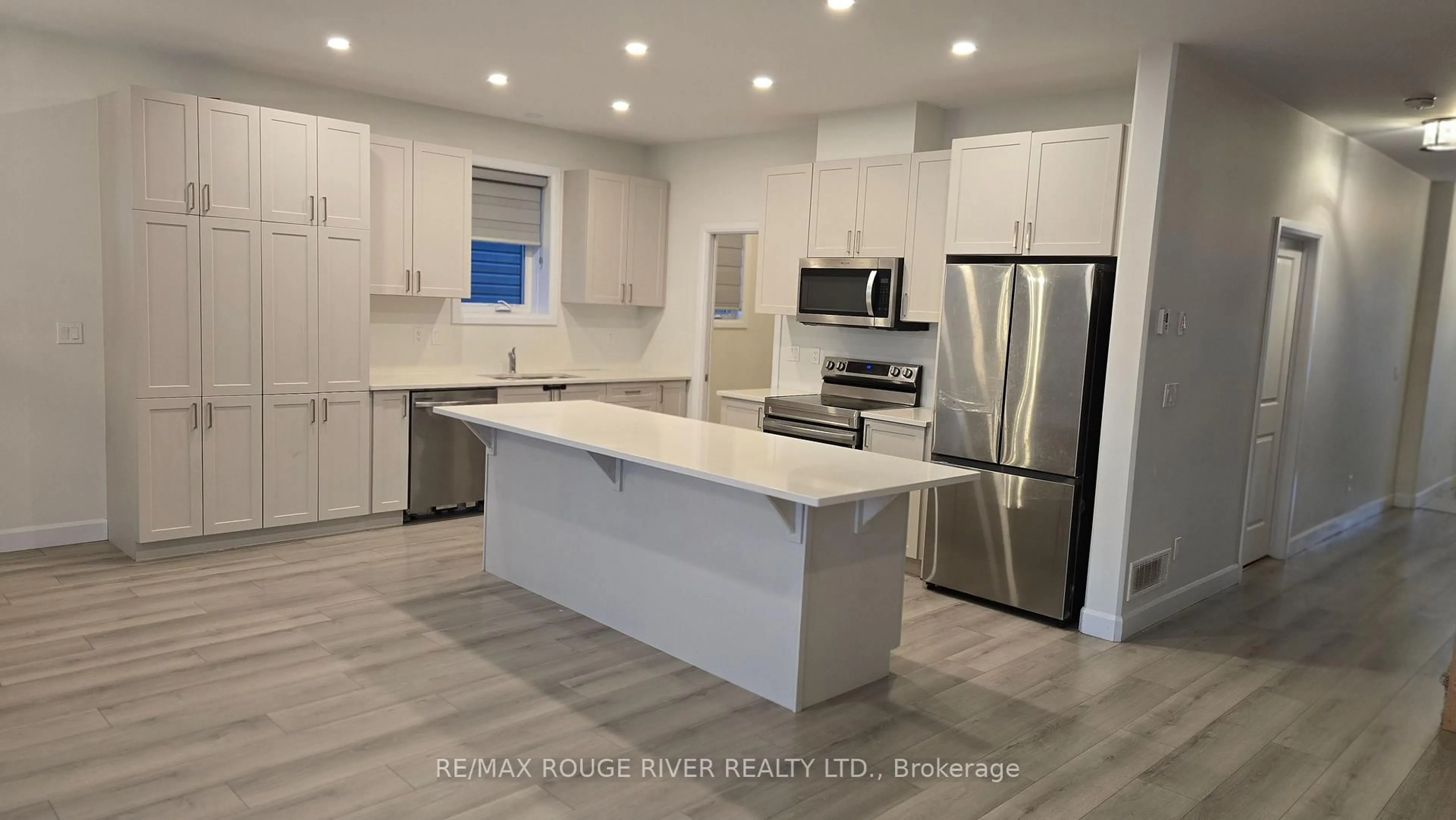 Open concept kitchen, unknown for 46 Erie Crt, Loyalist Ontario K7N 0E3