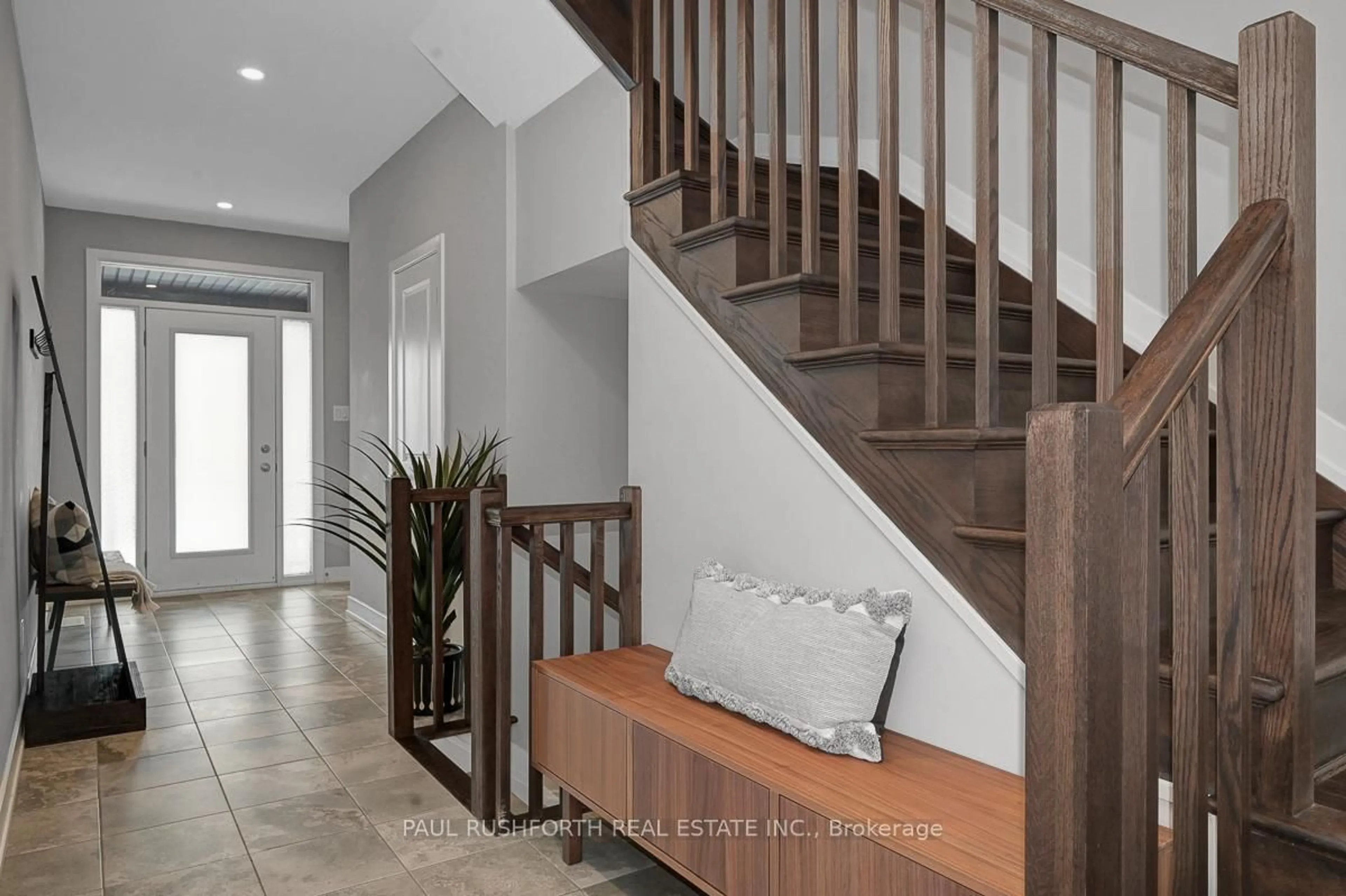 Unknown for 333 Joshua St, Orleans Ontario K1W 0N7