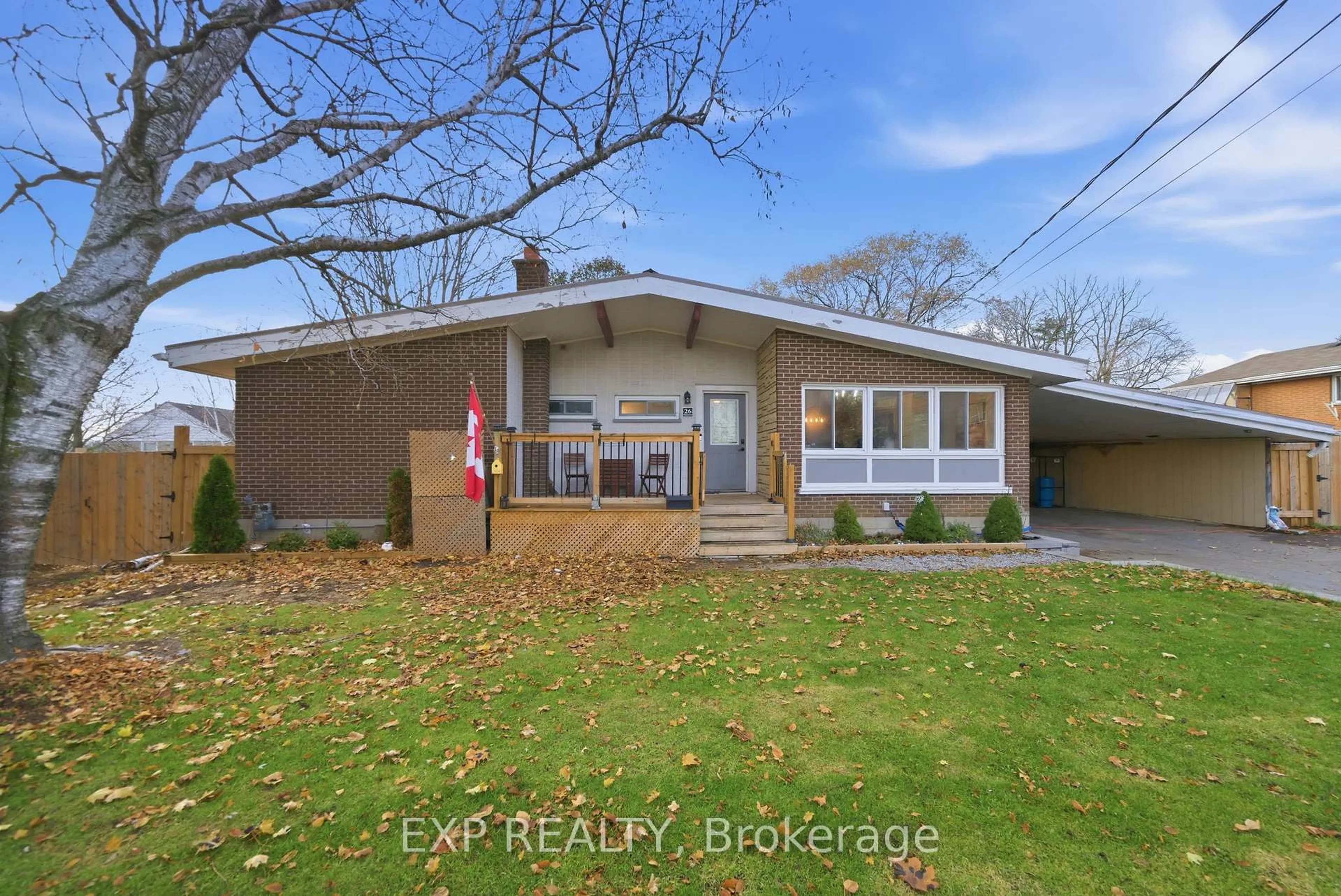 A pic from outside/outdoor area/front of a property/back of a property/a pic from drone, unknown for 26 Wellington St, Port Hope Ontario L1A 2M3