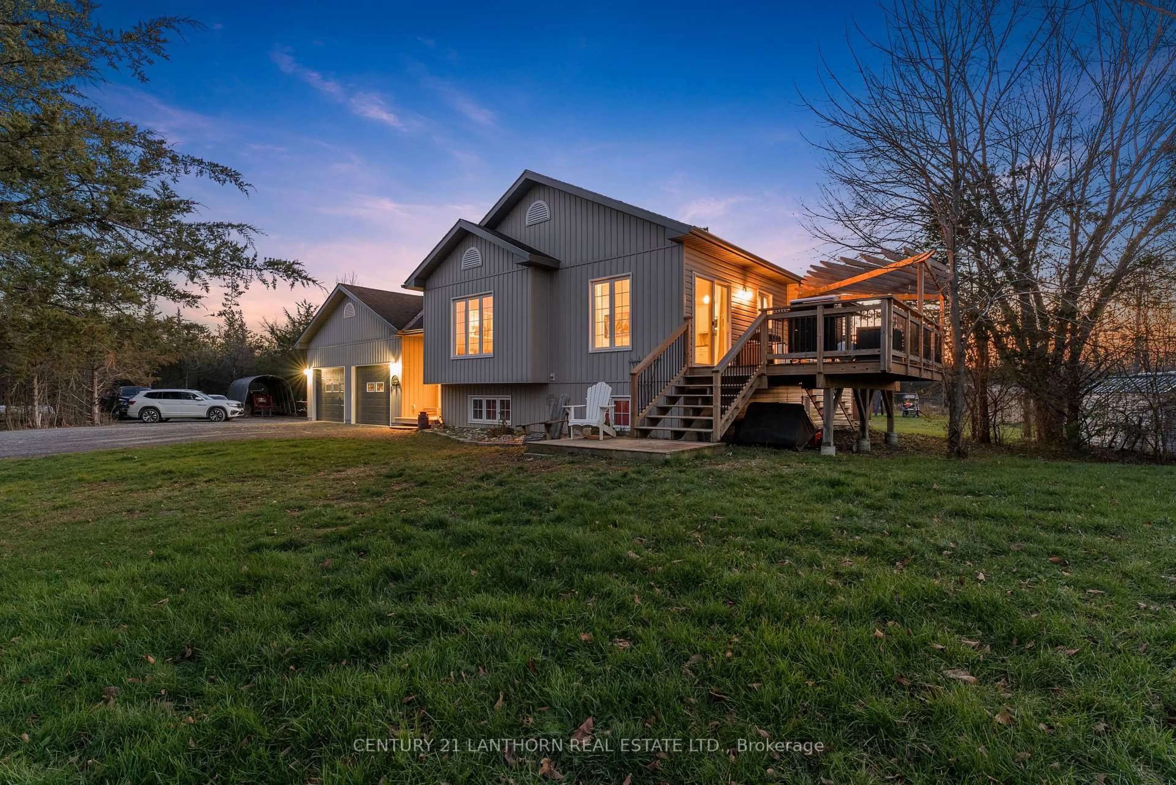 A pic from outside/outdoor area/front of a property/back of a property/a pic from drone, unknown for 528 Mitchells Cross Rd, Prince Edward County Ontario K0K 2T0