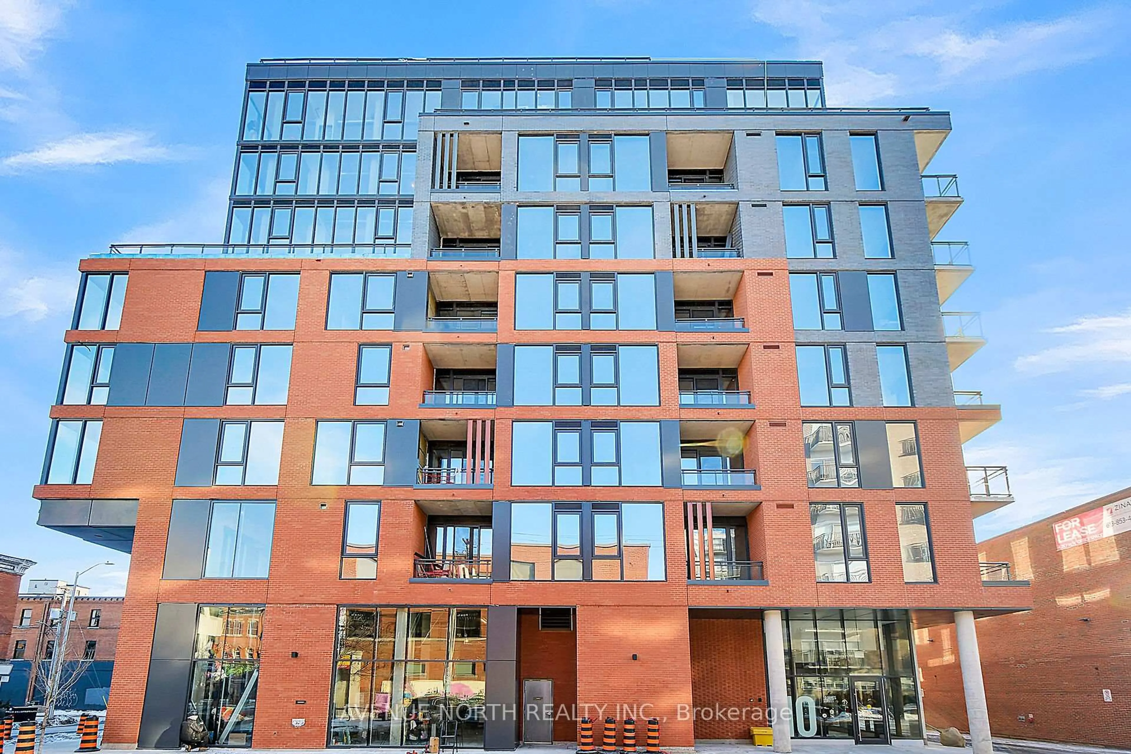 Unknown for 10 James St #717, Ottawa Ontario K2P 1T2