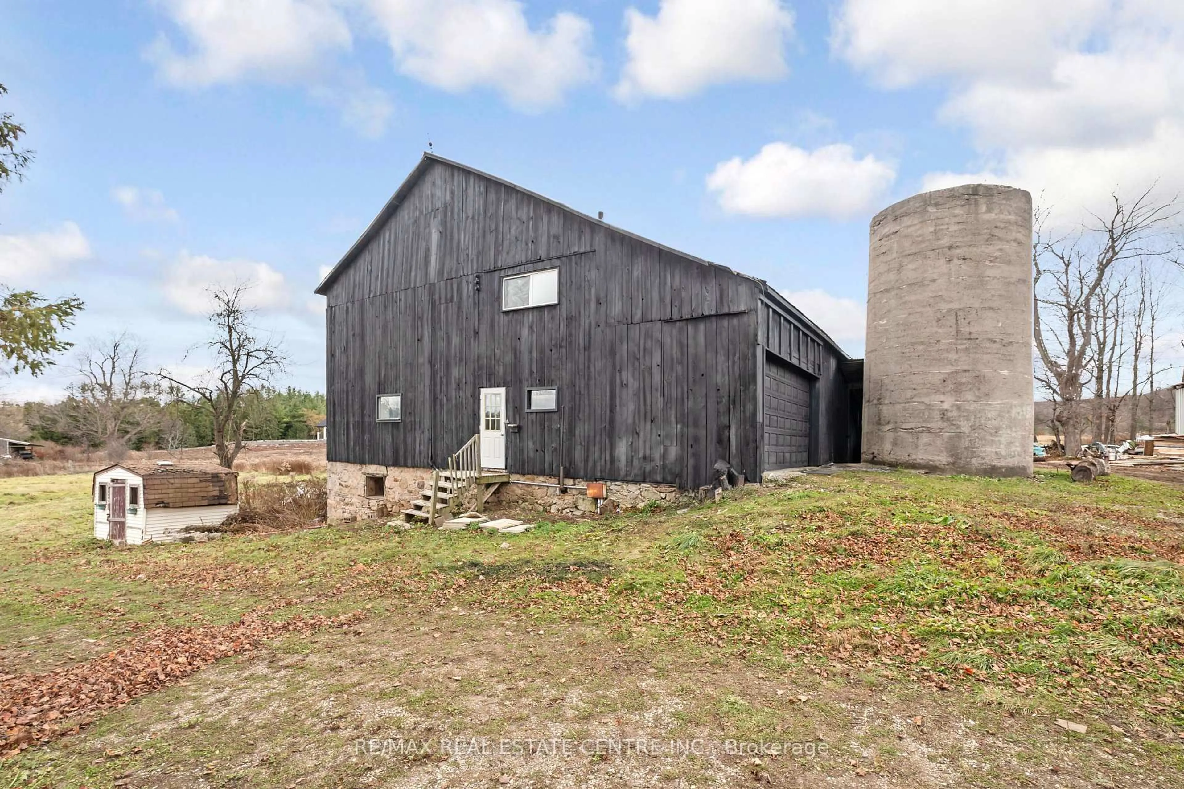 Shed for 4314 Concession 11 Rd, Puslinch Ontario L0P 1J0