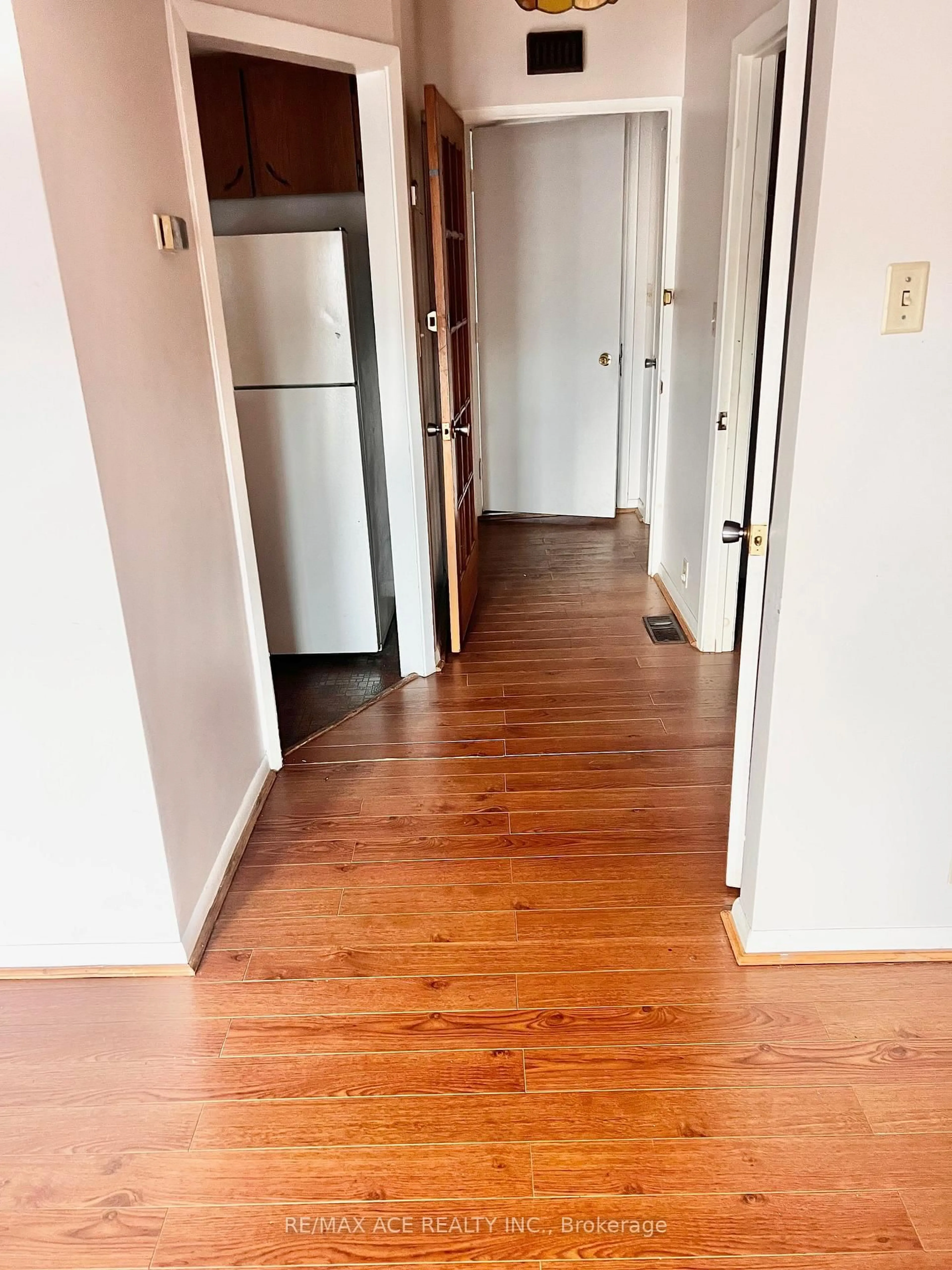 A pic of a room for 3 Hastings St, Bancroft Ontario K0L 1C0