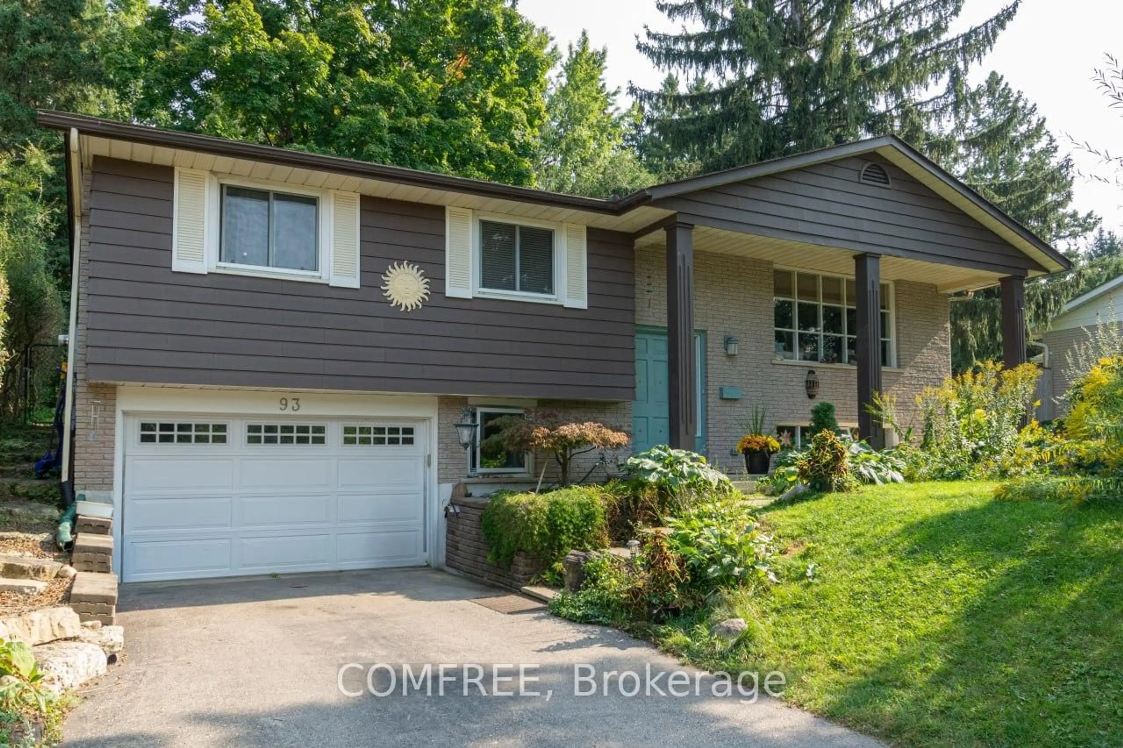 Home with vinyl exterior material, street for 93 Water St, Centre Wellington Ontario N0B 1S0