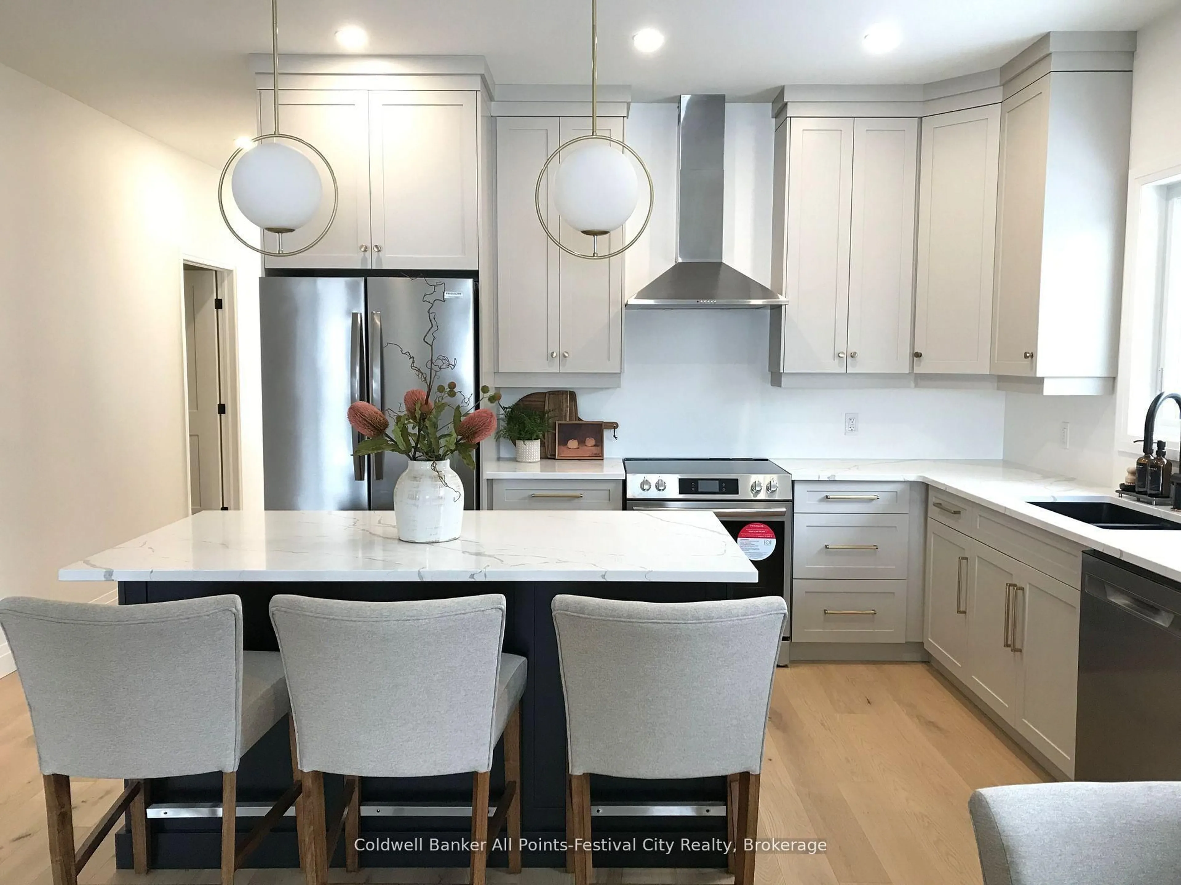 Open concept kitchen, unknown for 169 Wimpole St, West Perth Ontario N0K 1N0