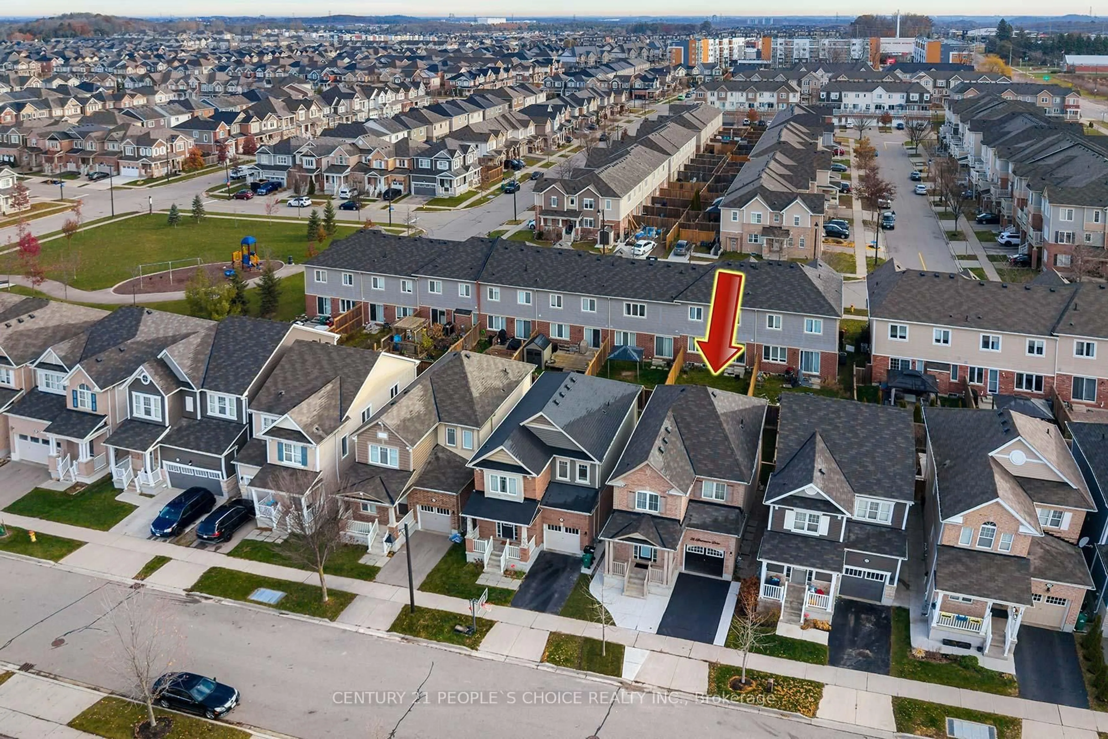 A pic from outside/outdoor area/front of a property/back of a property/a pic from drone, street for 26 Shoreacres Dr, Kitchener Ontario N2R 0K7