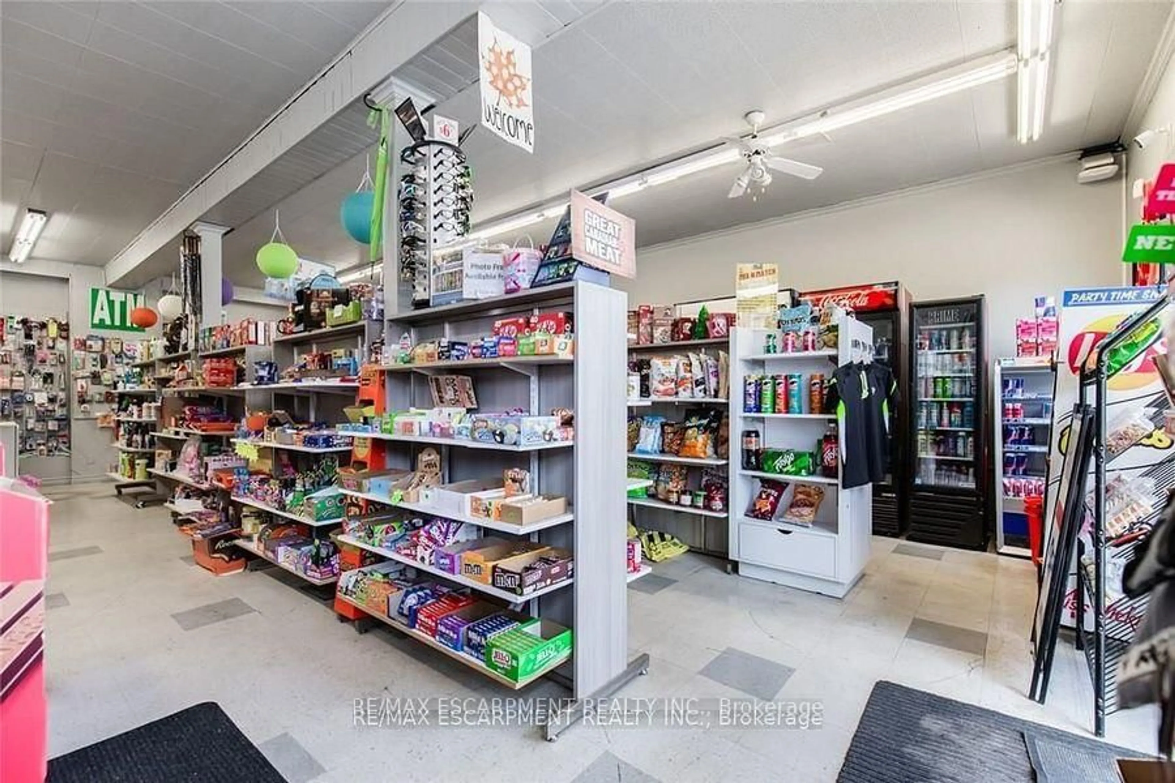 Unknown for 2340 KING St, Hamilton Ontario L8K 1X7