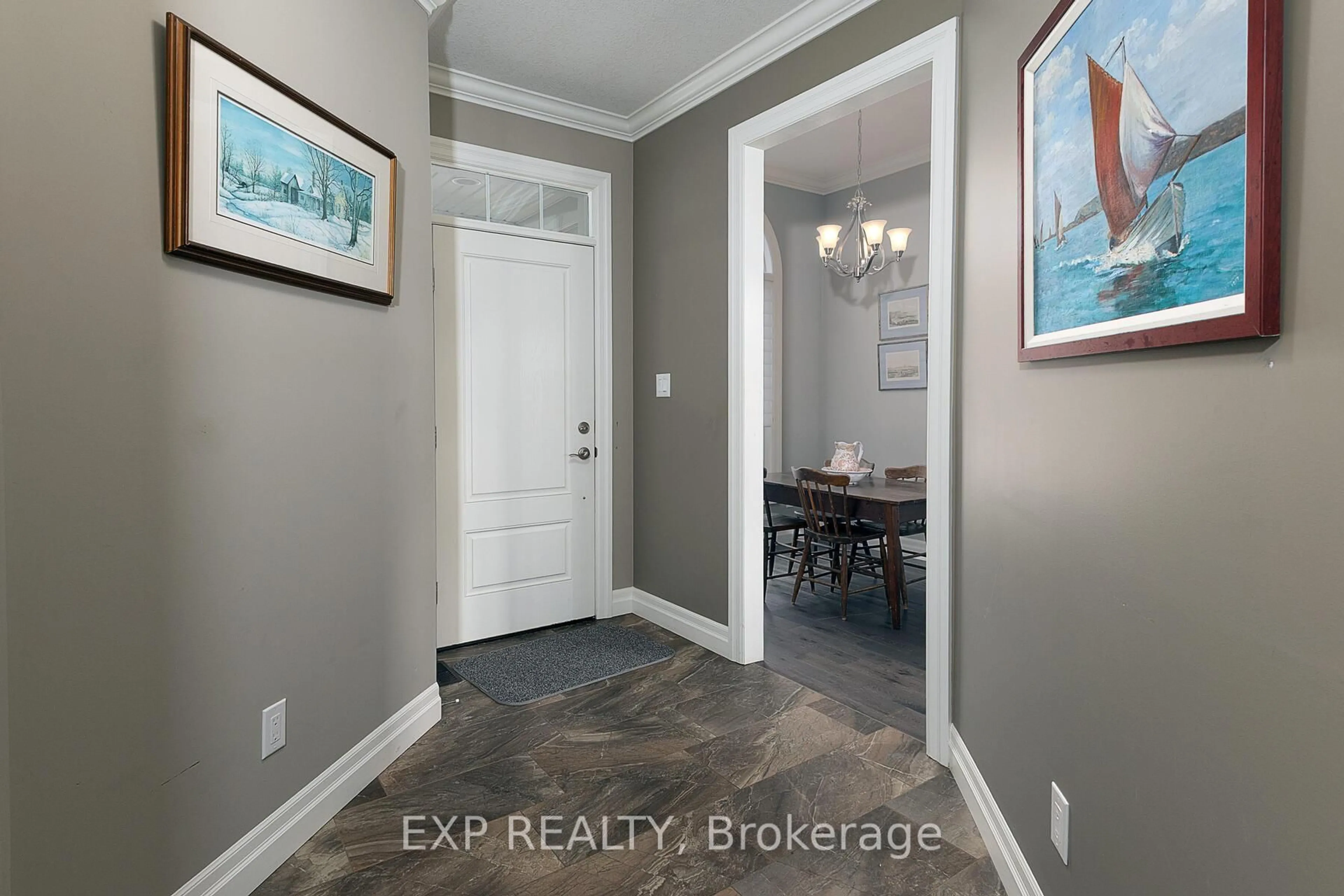 Indoor entryway for 4700 Hamilton Rd #30, Thames Centre Ontario N0L 1G6