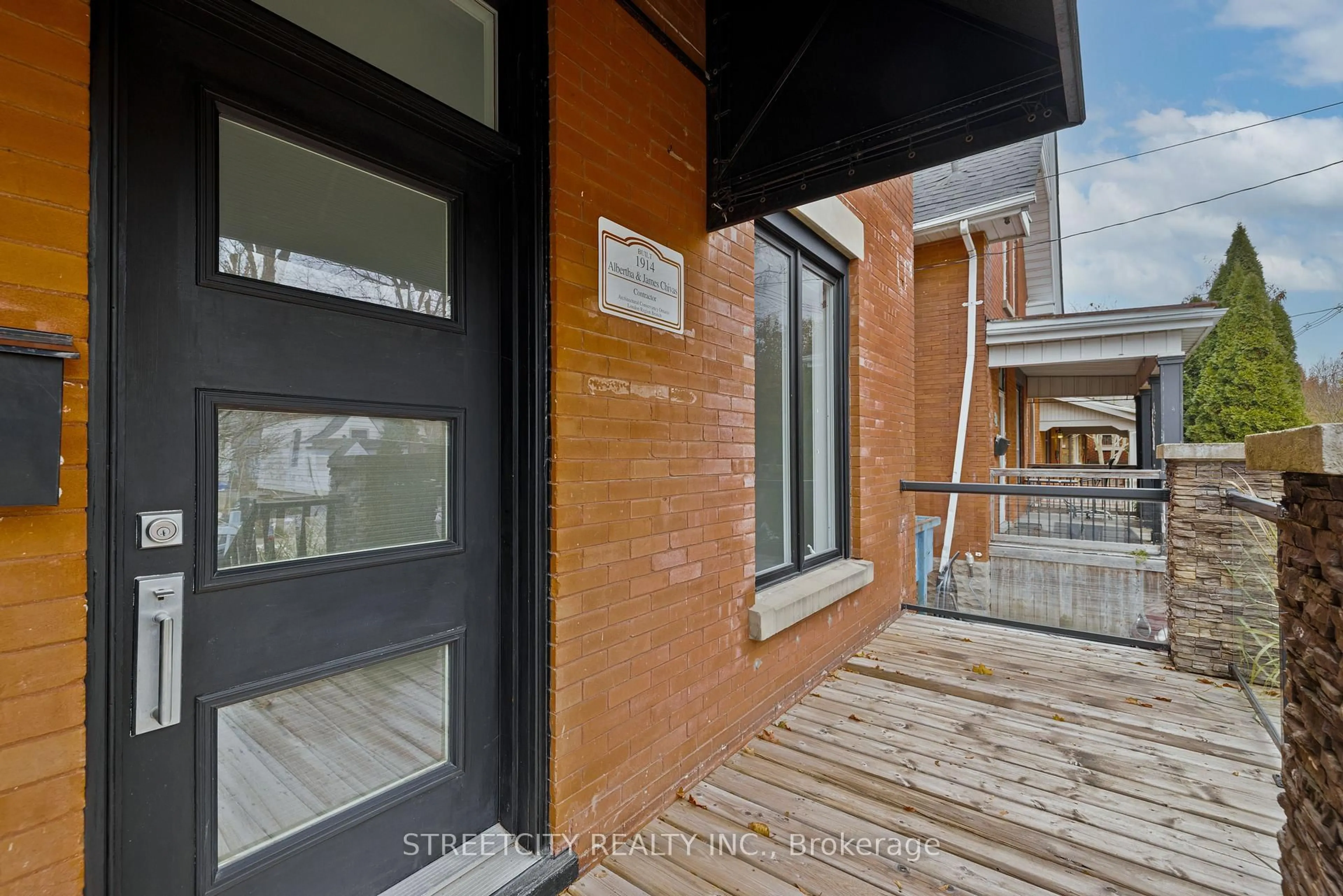 Unknown for 80 Tecumseh Ave, London South Ontario N6C 1R9