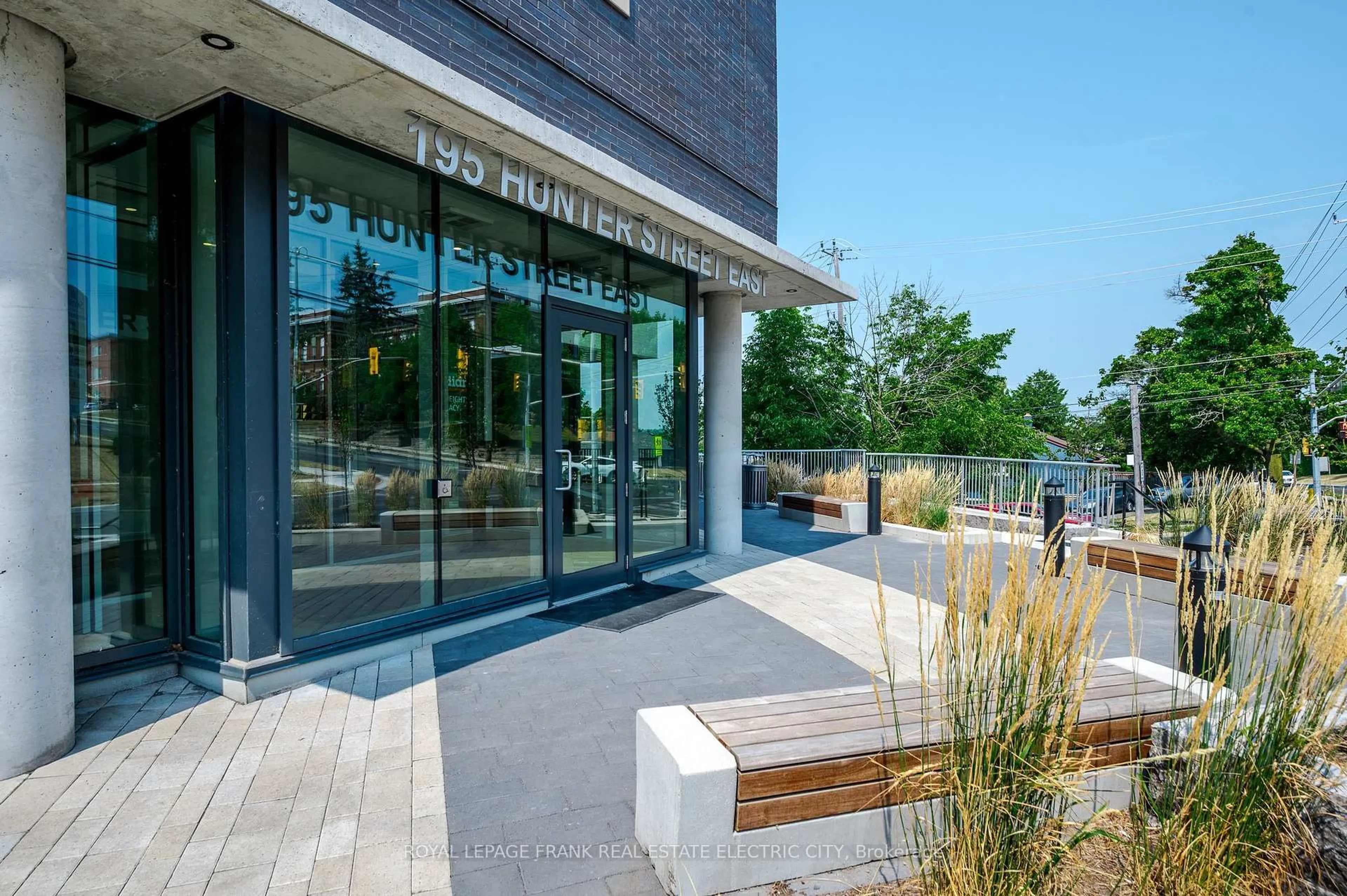 Patio, unknown for 195 Hunter St #502, Peterborough Ontario K9H 1G9