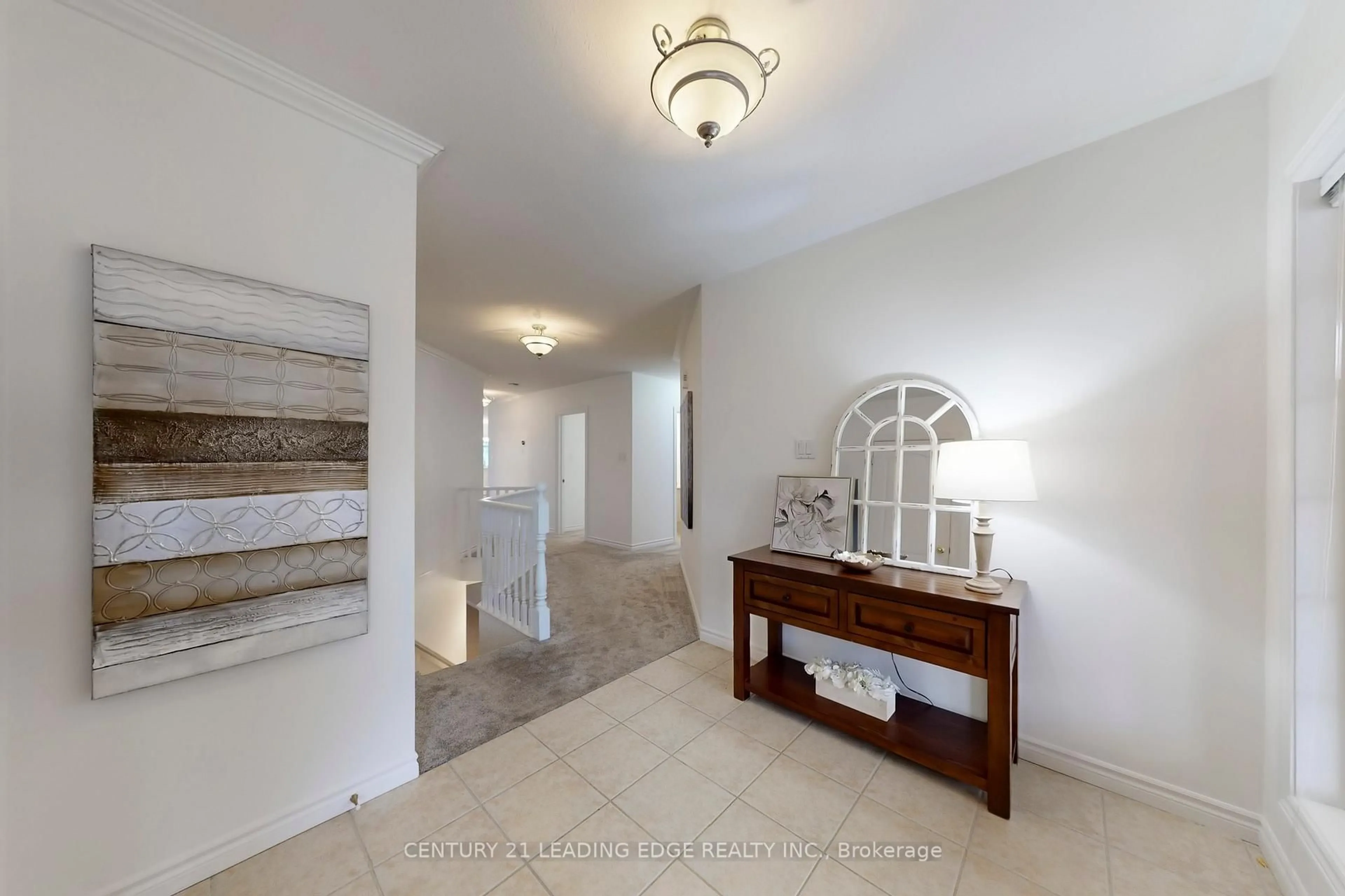 Indoor entryway for 468 Settlers Rdge, Peterborough Ontario K9L 2A6