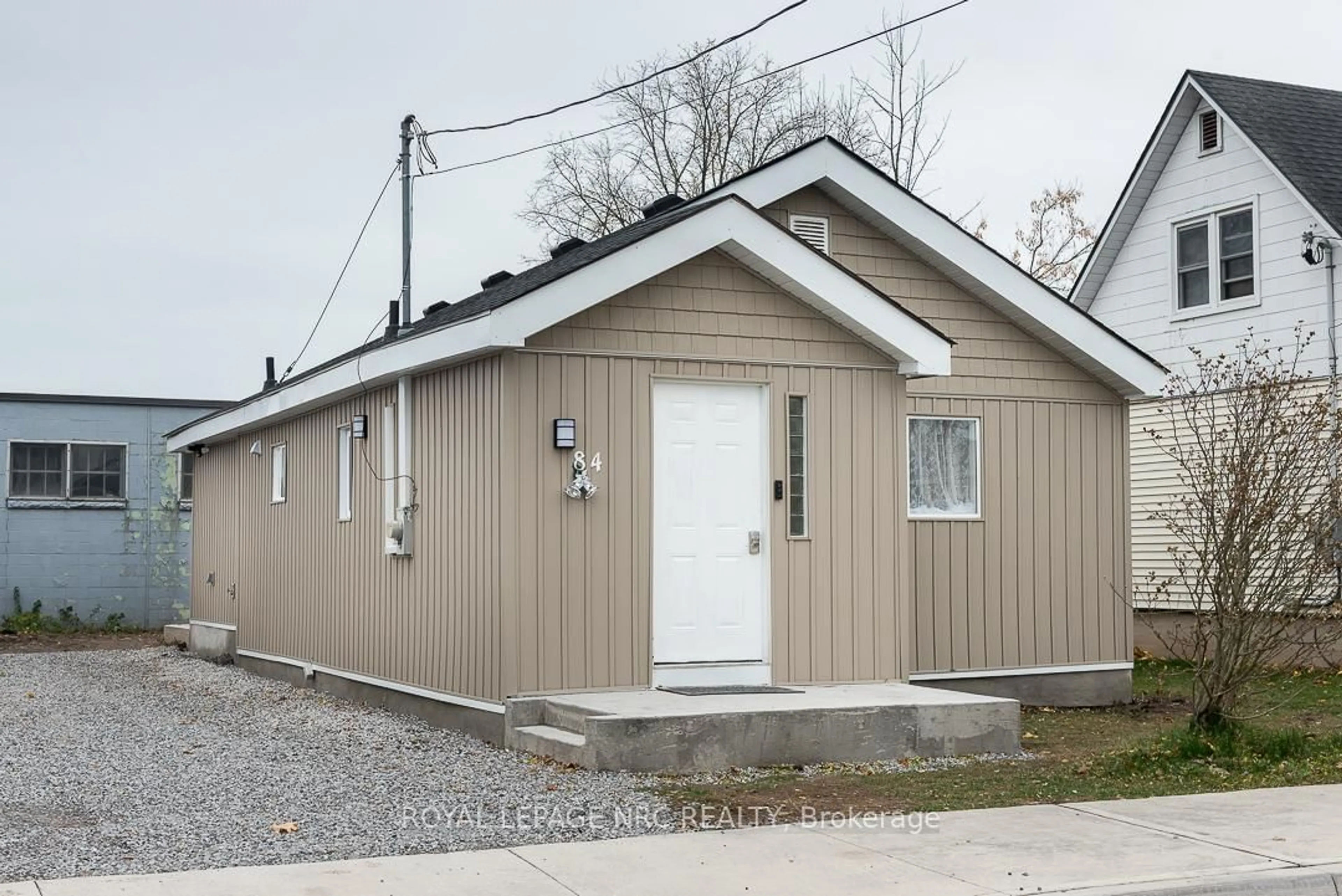 Shed for 84 Idylewylde Pl, Fort Erie Ontario L2A 2L1
