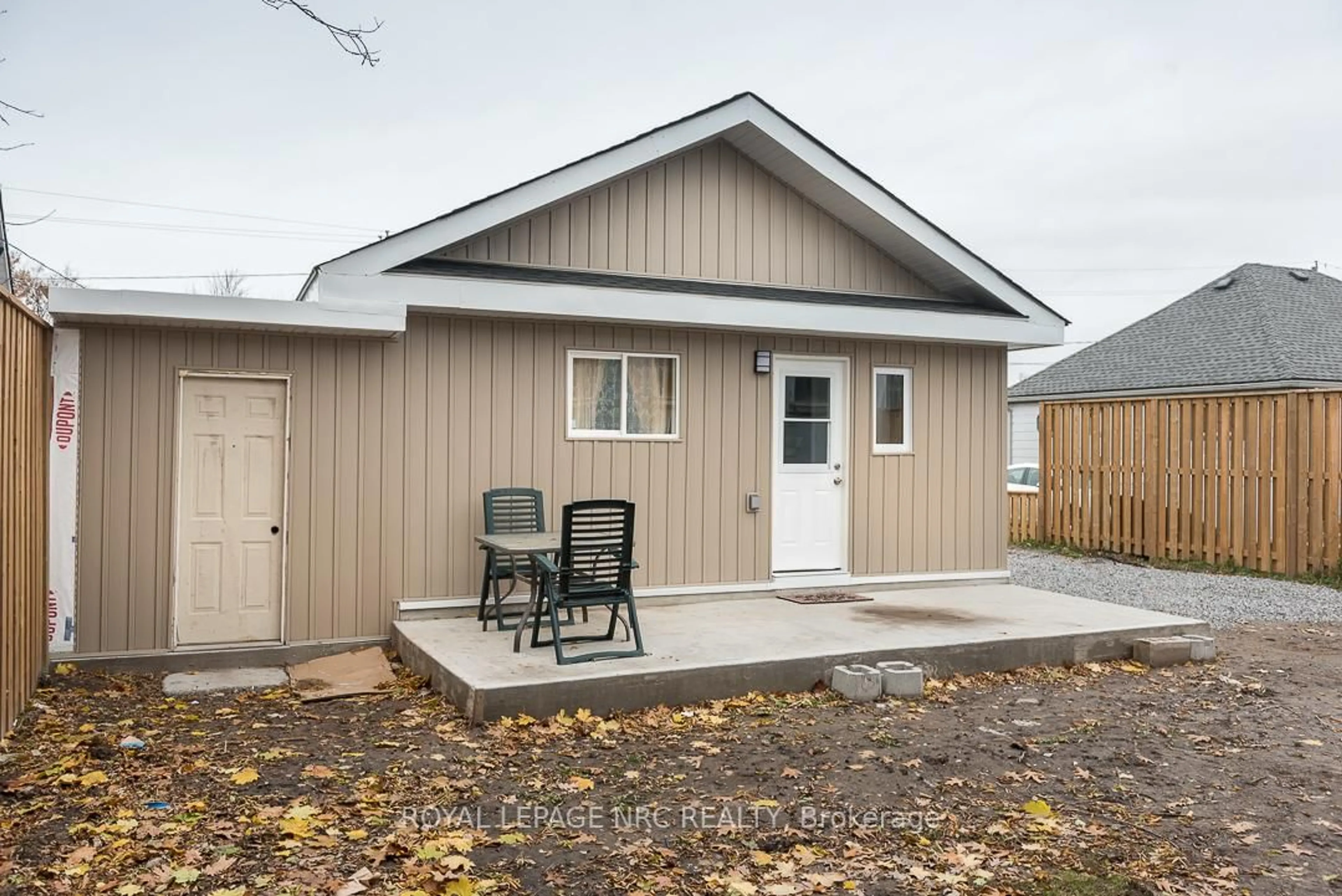 Unknown for 84 Idylewylde Pl, Fort Erie Ontario L2A 2L1