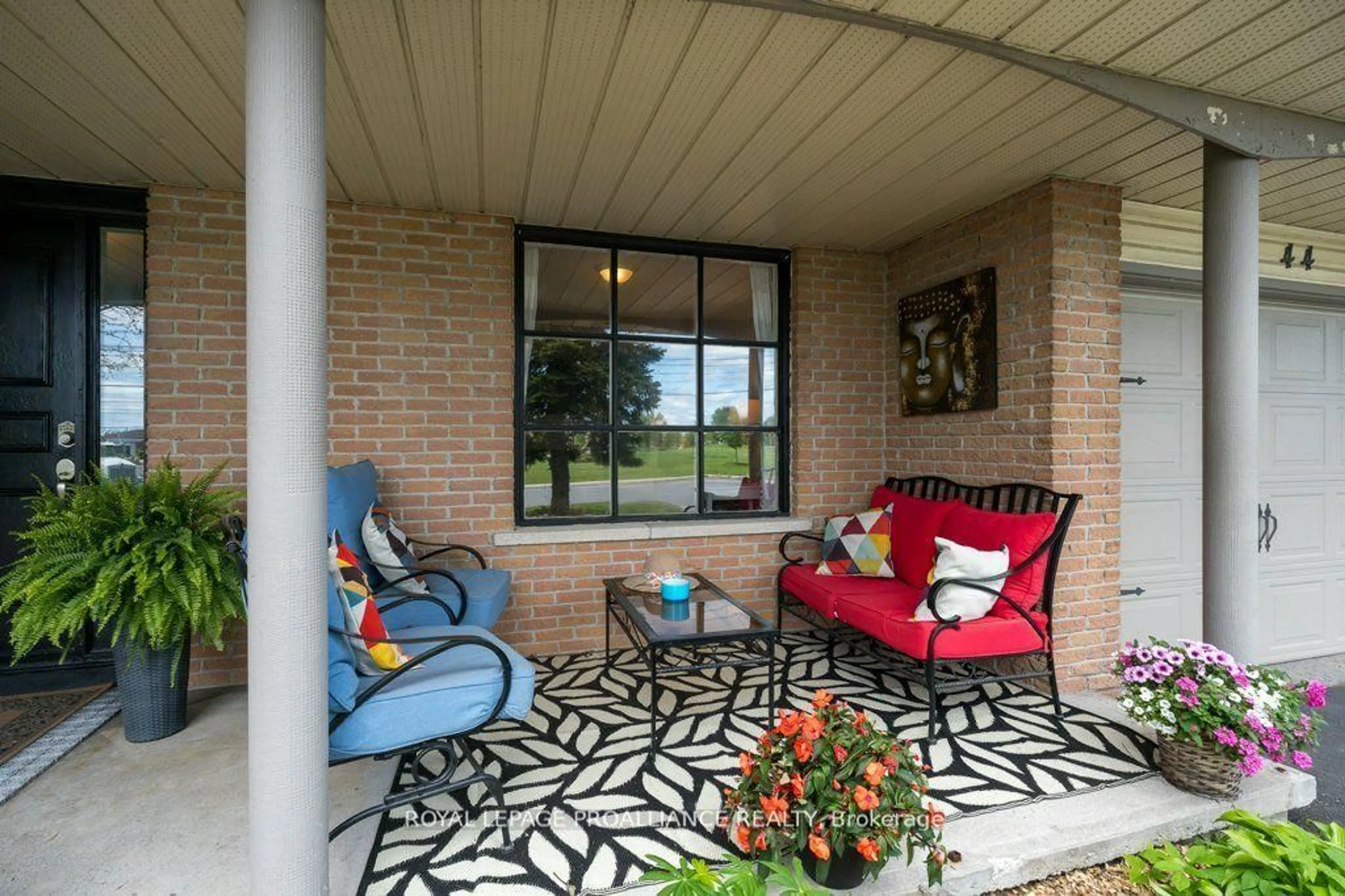 Patio, unknown for 44 Sidney St, Belleville Ontario K8P 3Y8