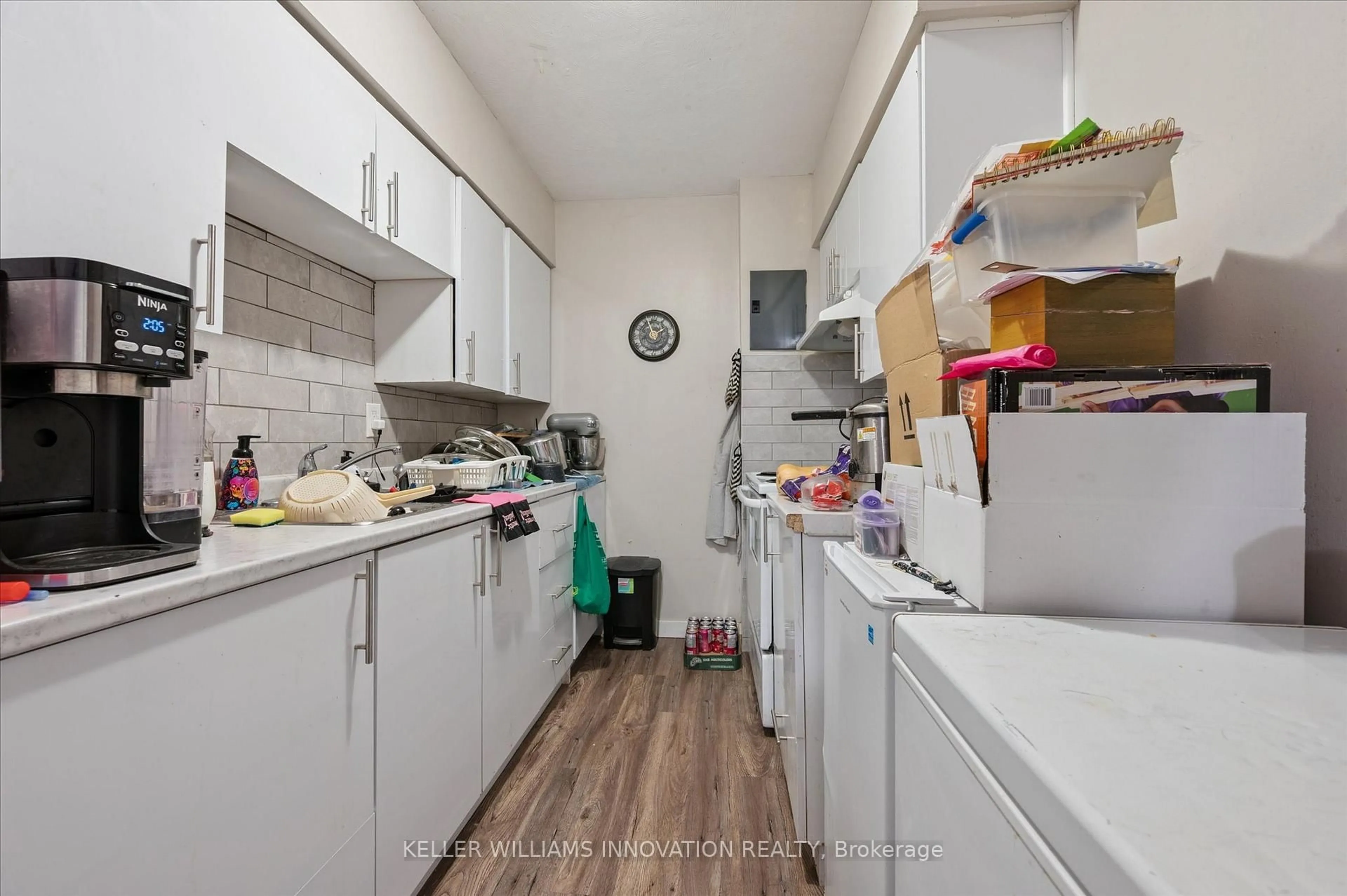 Standard kitchen, unknown for 601 Barber Ave #204, North Perth Ontario N4W 1S4